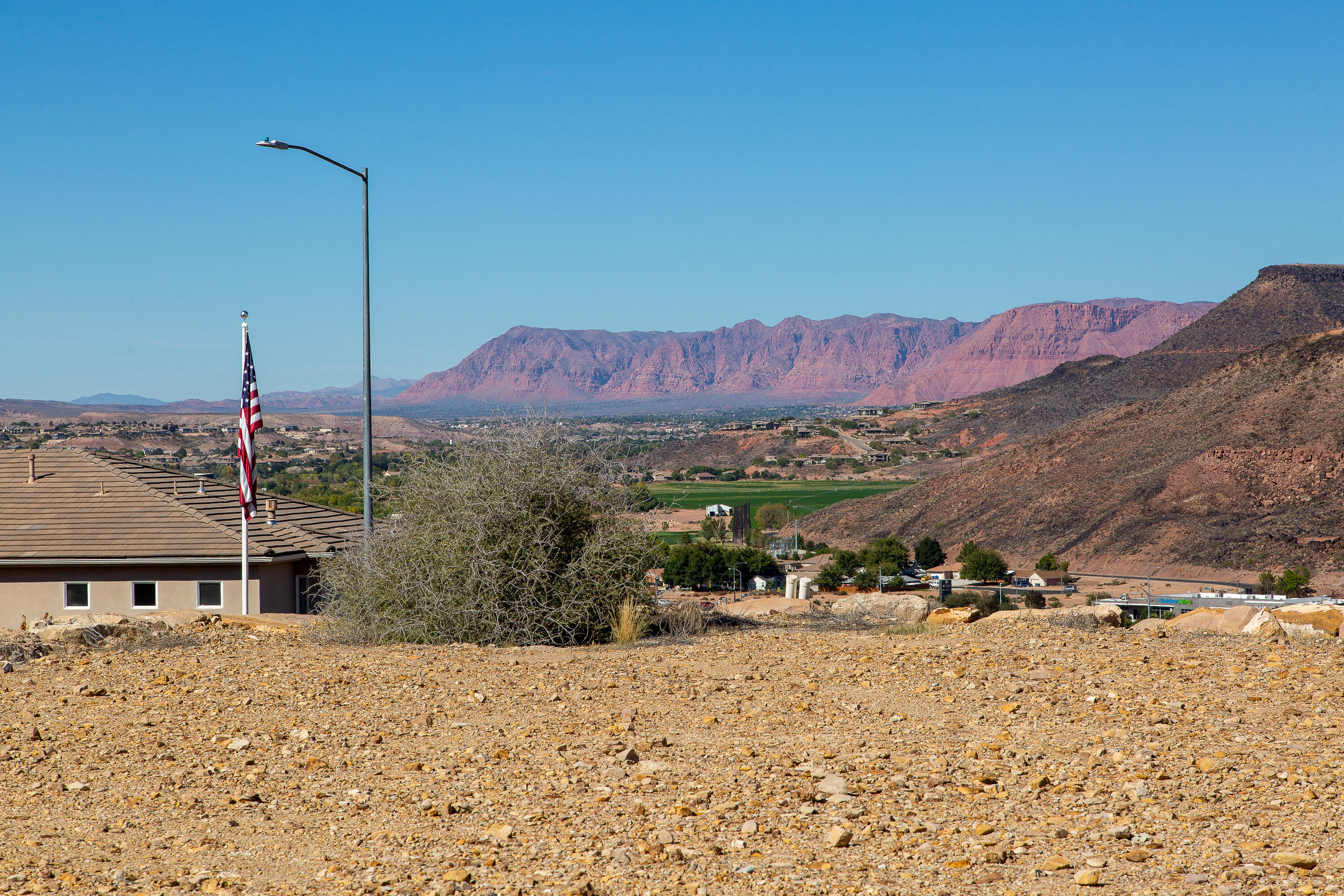 BELLA VIAGGIO - Land
