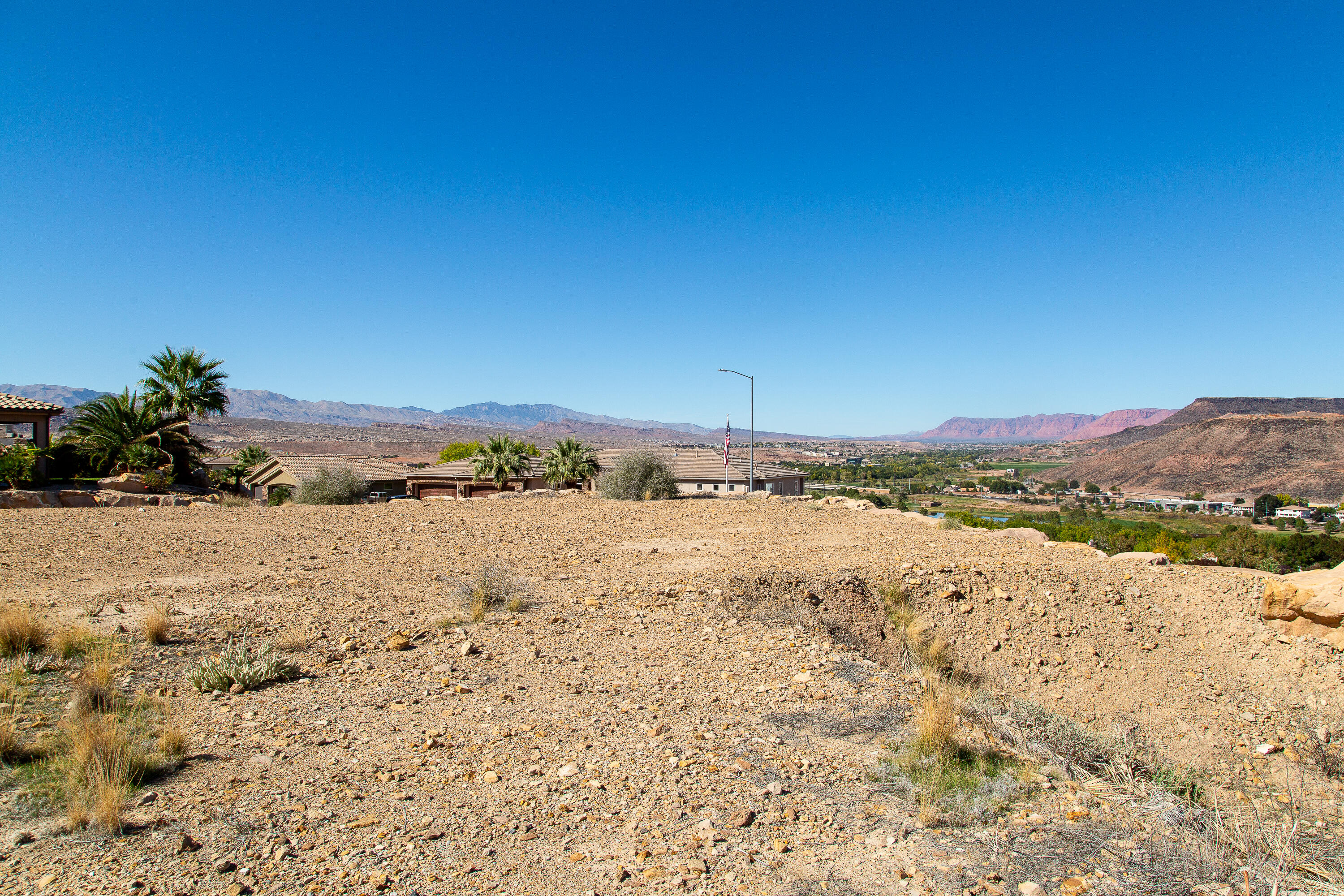 BELLA VIAGGIO - Land