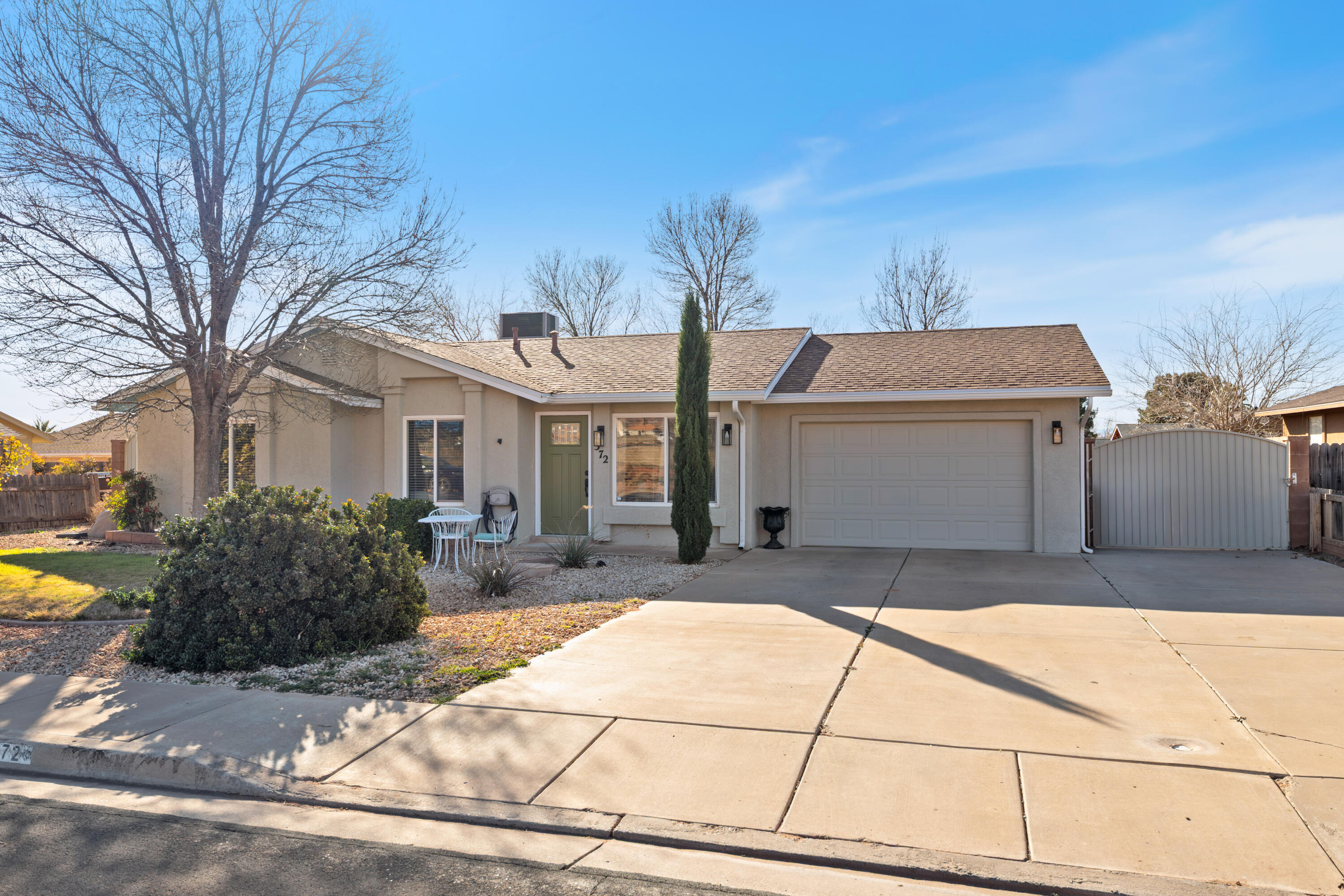 CANYON CLIFF - Residential