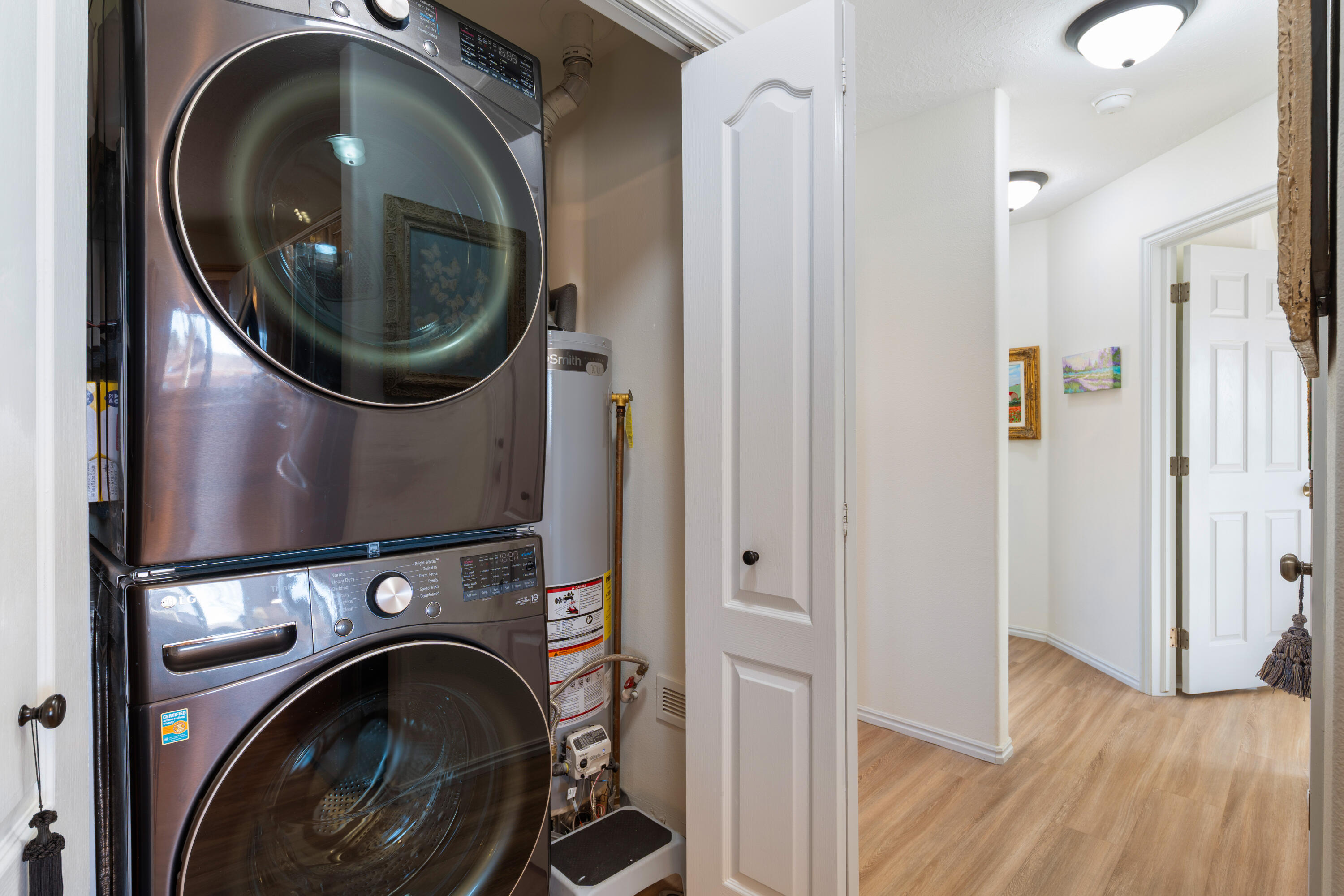 CANYON CLIFF - Residential