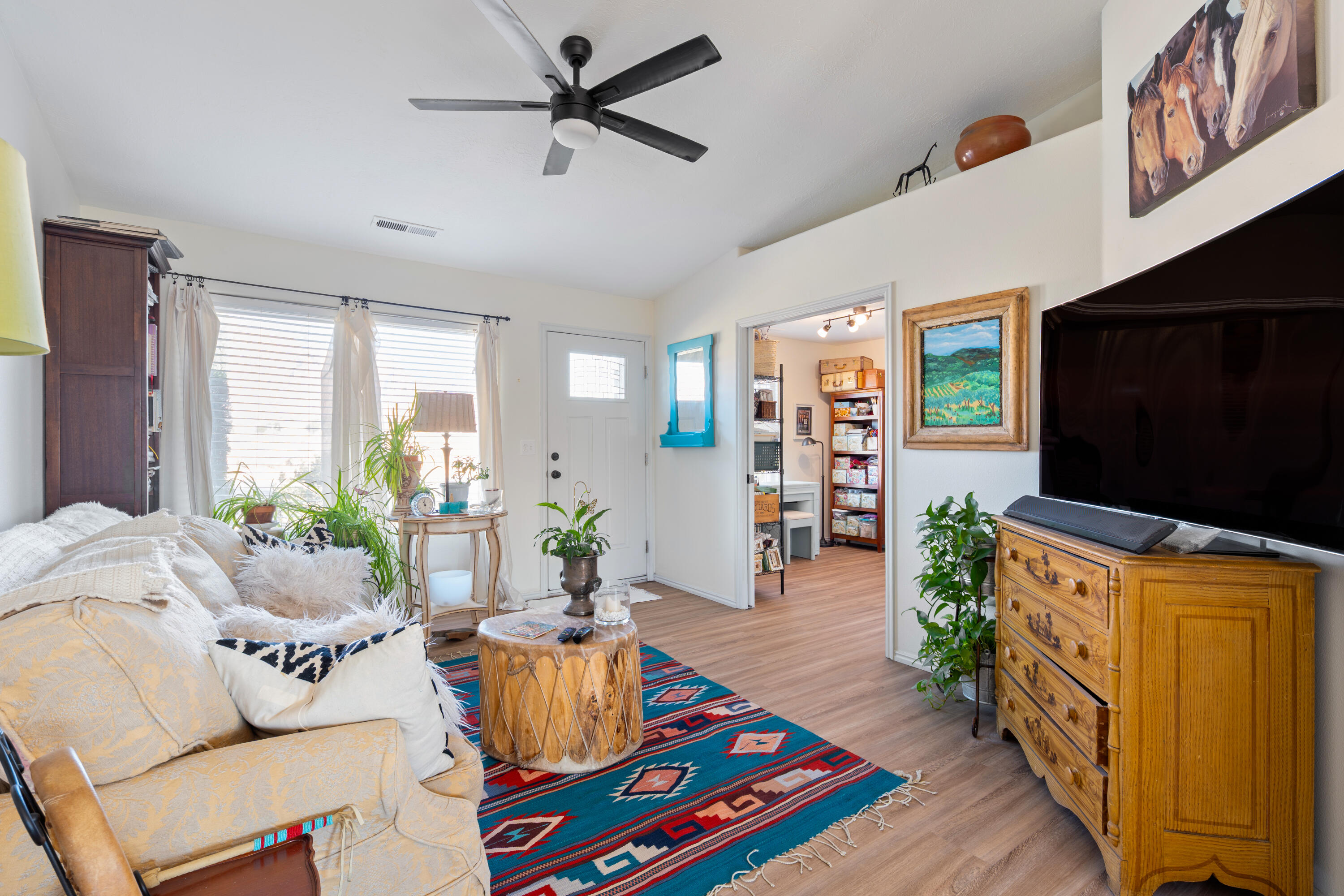 CANYON CLIFF - Residential