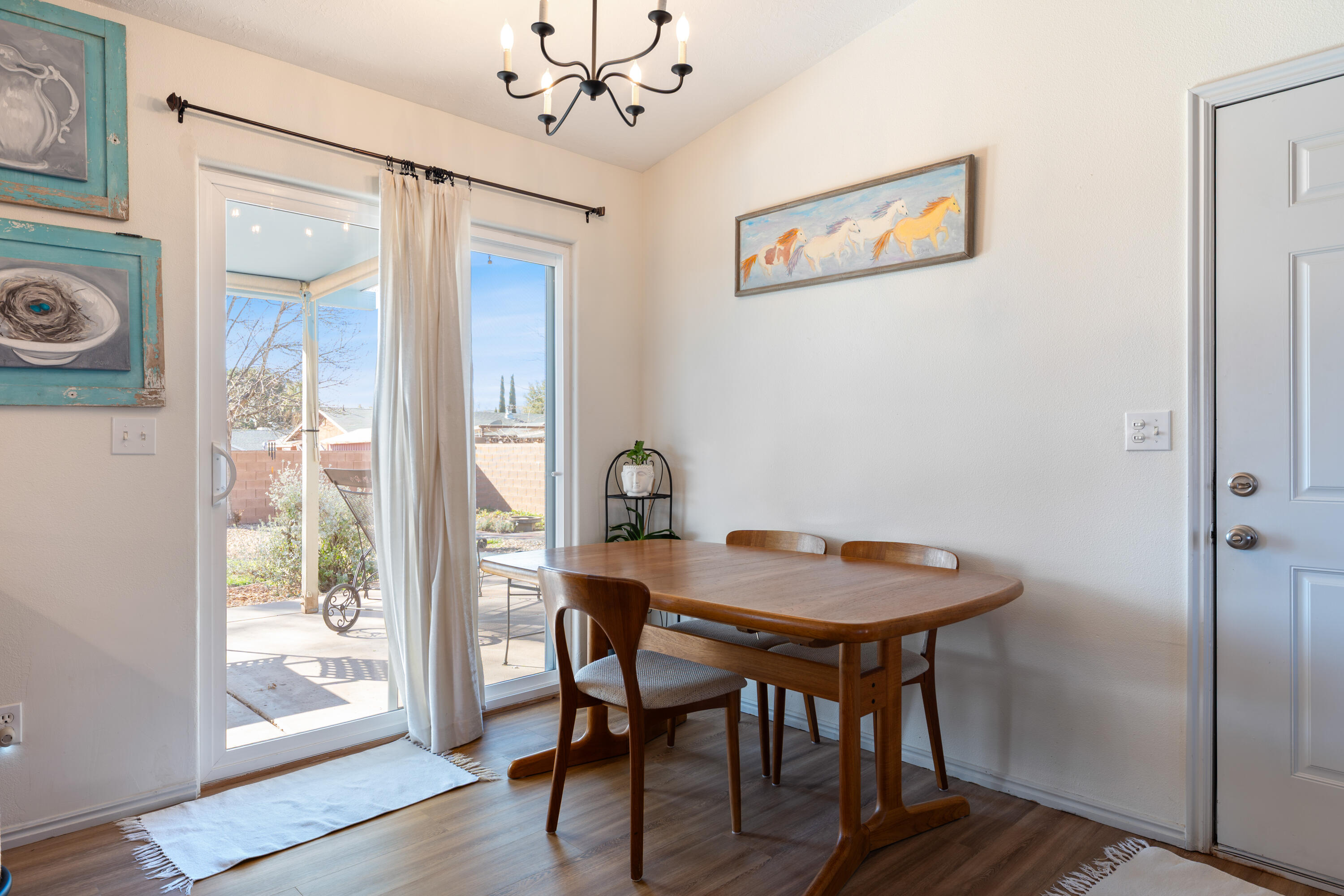 CANYON CLIFF - Residential