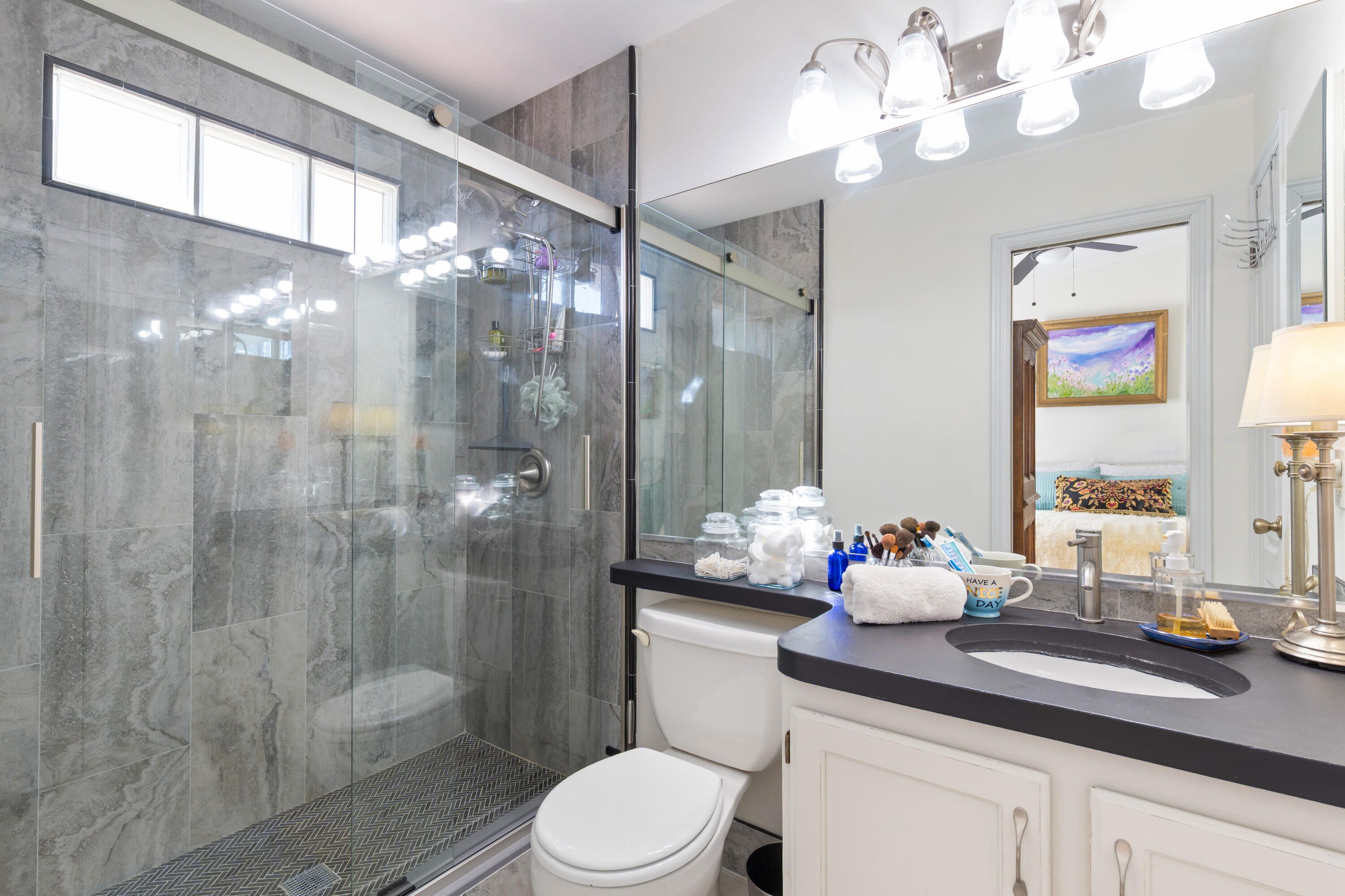 CANYON CLIFF - Residential