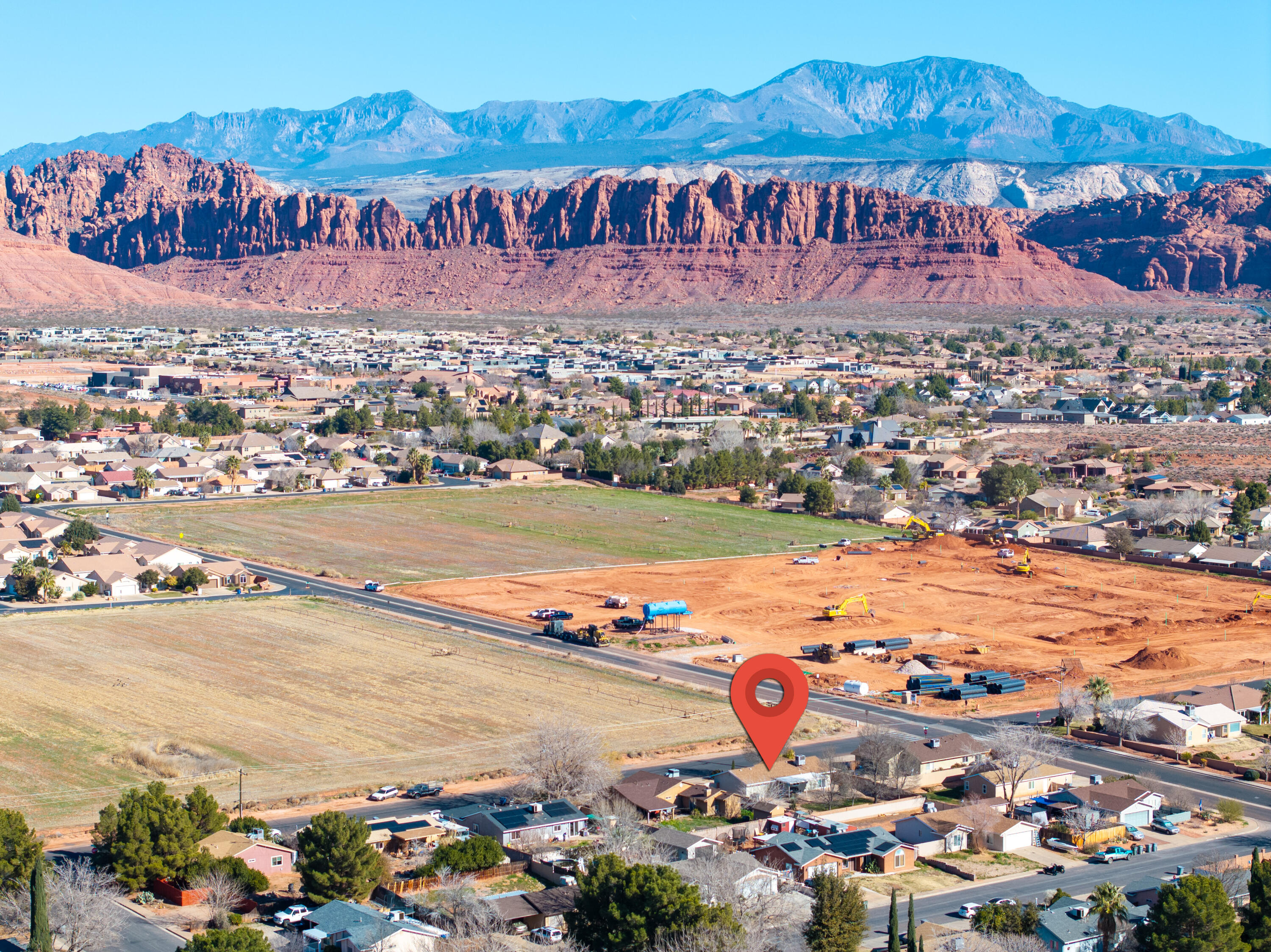 CANYON CLIFF - Residential