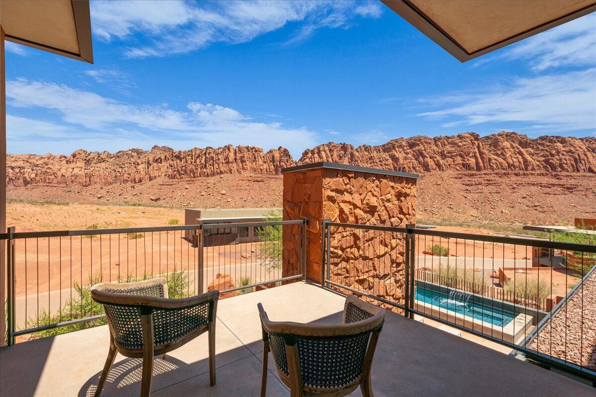 SENTIERRE PADRE CANYON - Residential