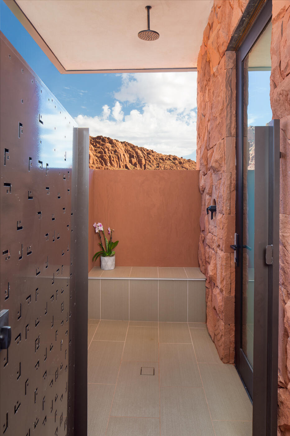 SENTIERRE PADRE CANYON - Residential