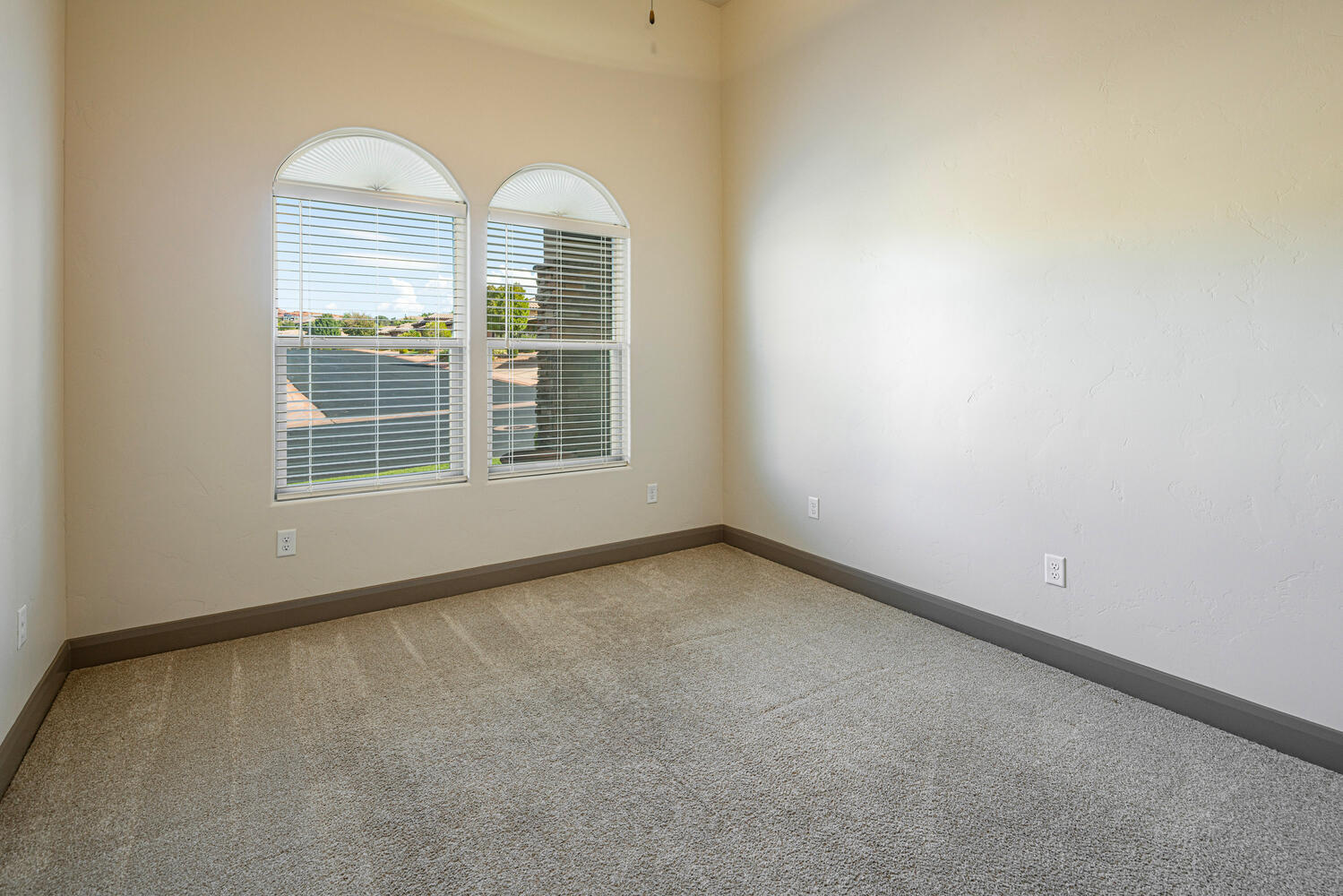 ESTRELLA - Residential