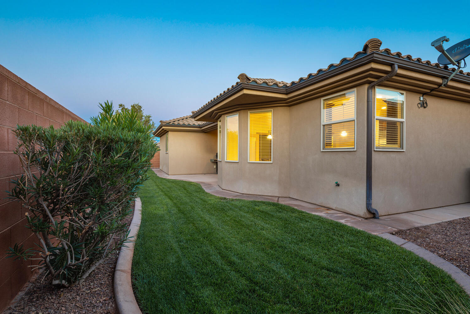 ESTRELLA - Residential