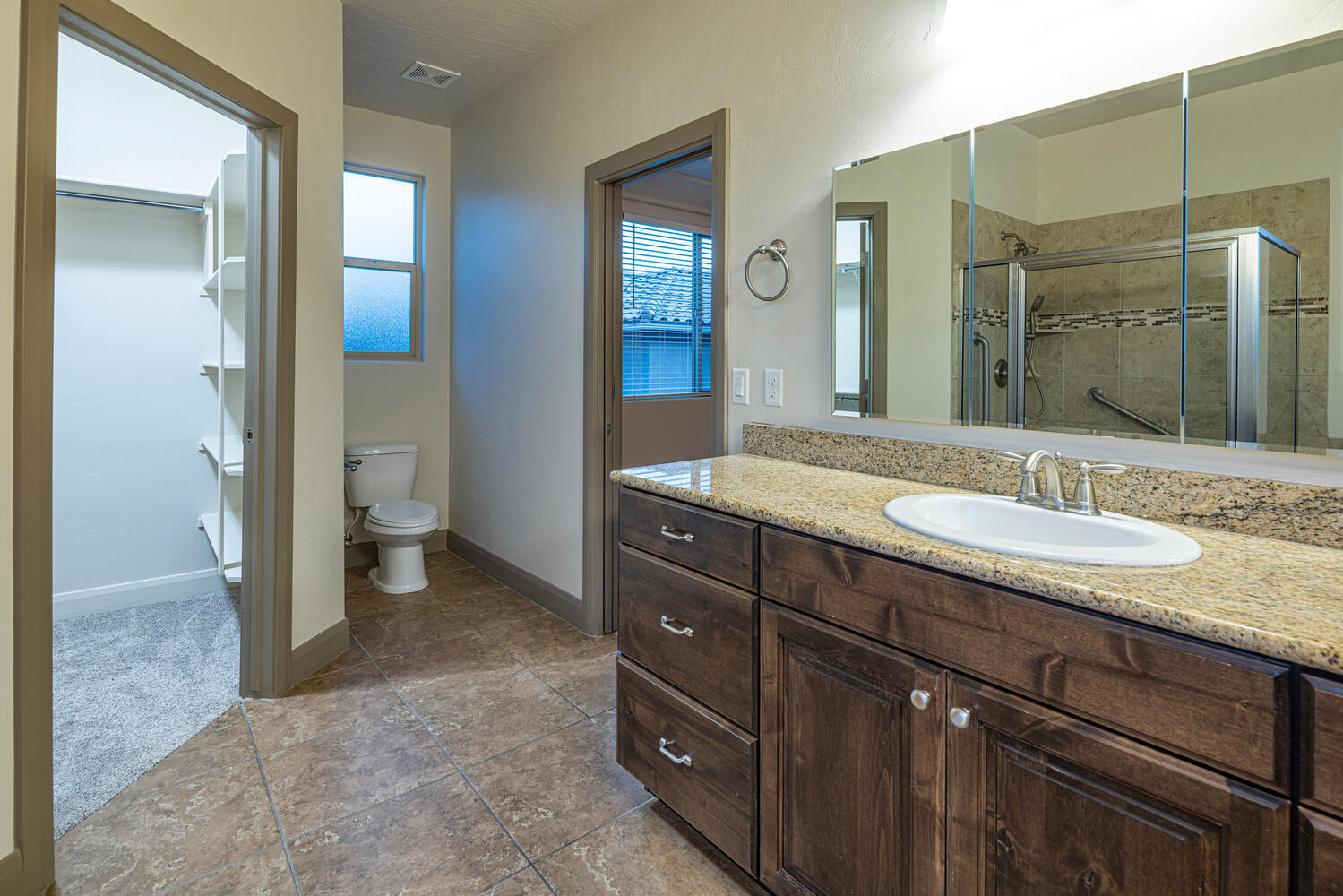 ESTRELLA - Residential