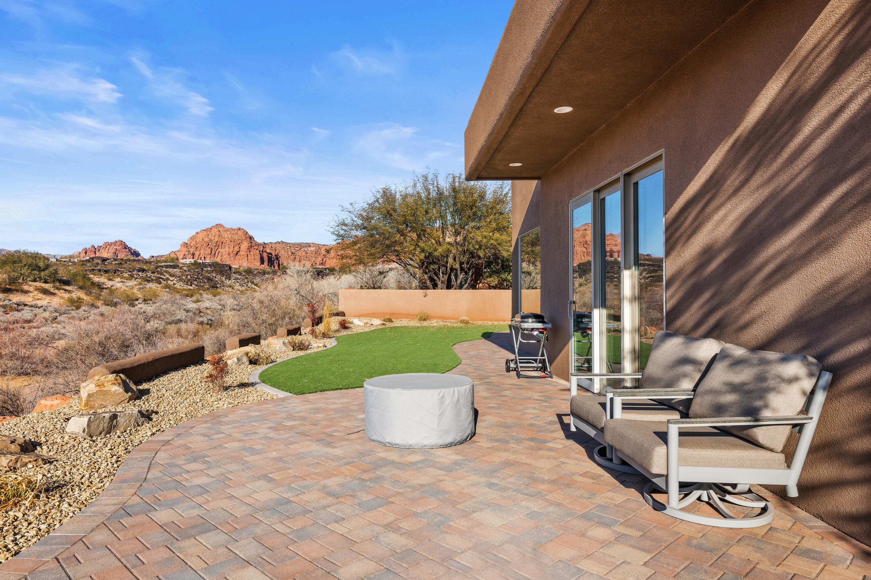 CLIFFS OF SNOW CANYON - Residential