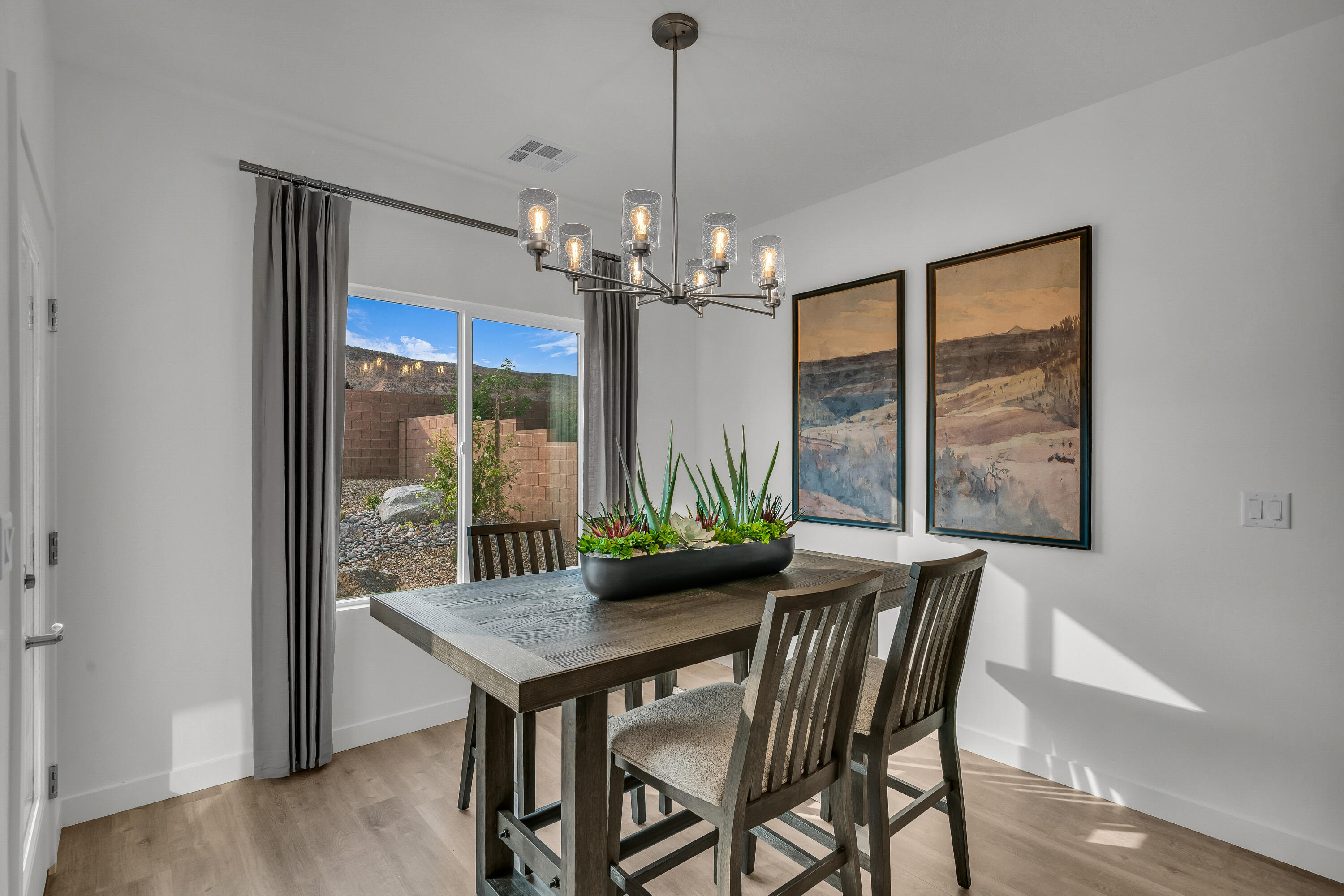 RED TRAILS SUNRISE VALLEY - Residential