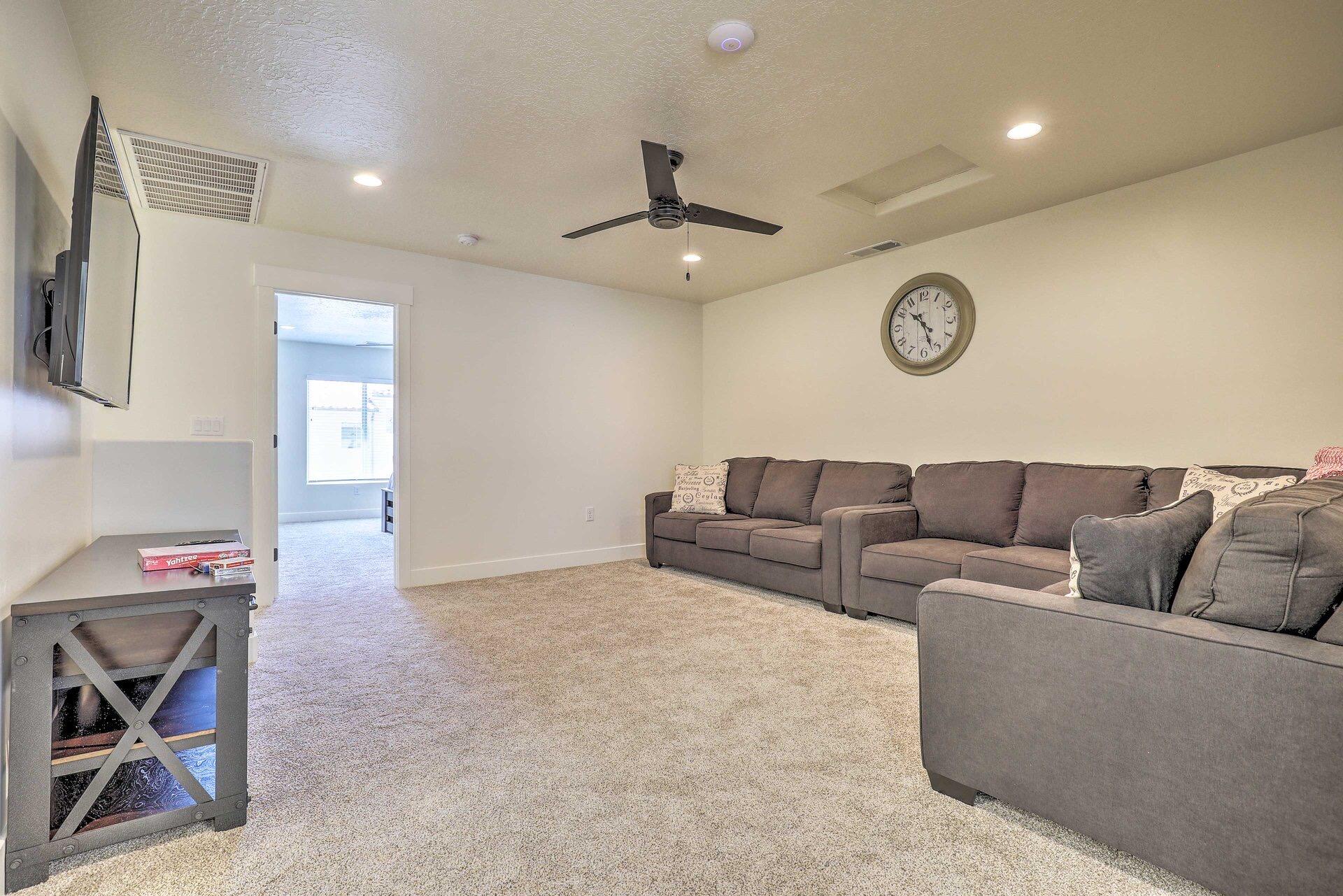 10 DIAGONAL CONDOS - Residential