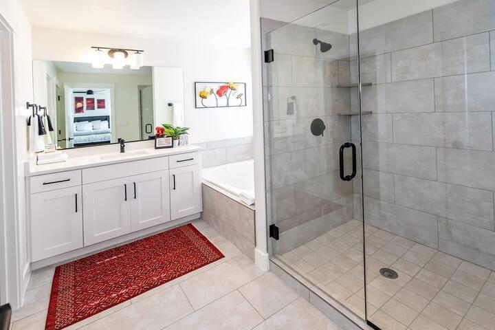 10 DIAGONAL CONDOS - Residential