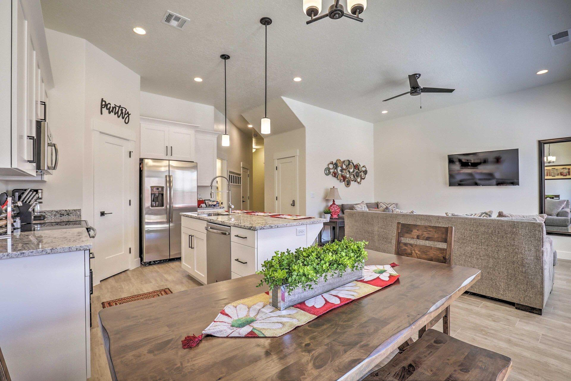 10 DIAGONAL CONDOS - Residential