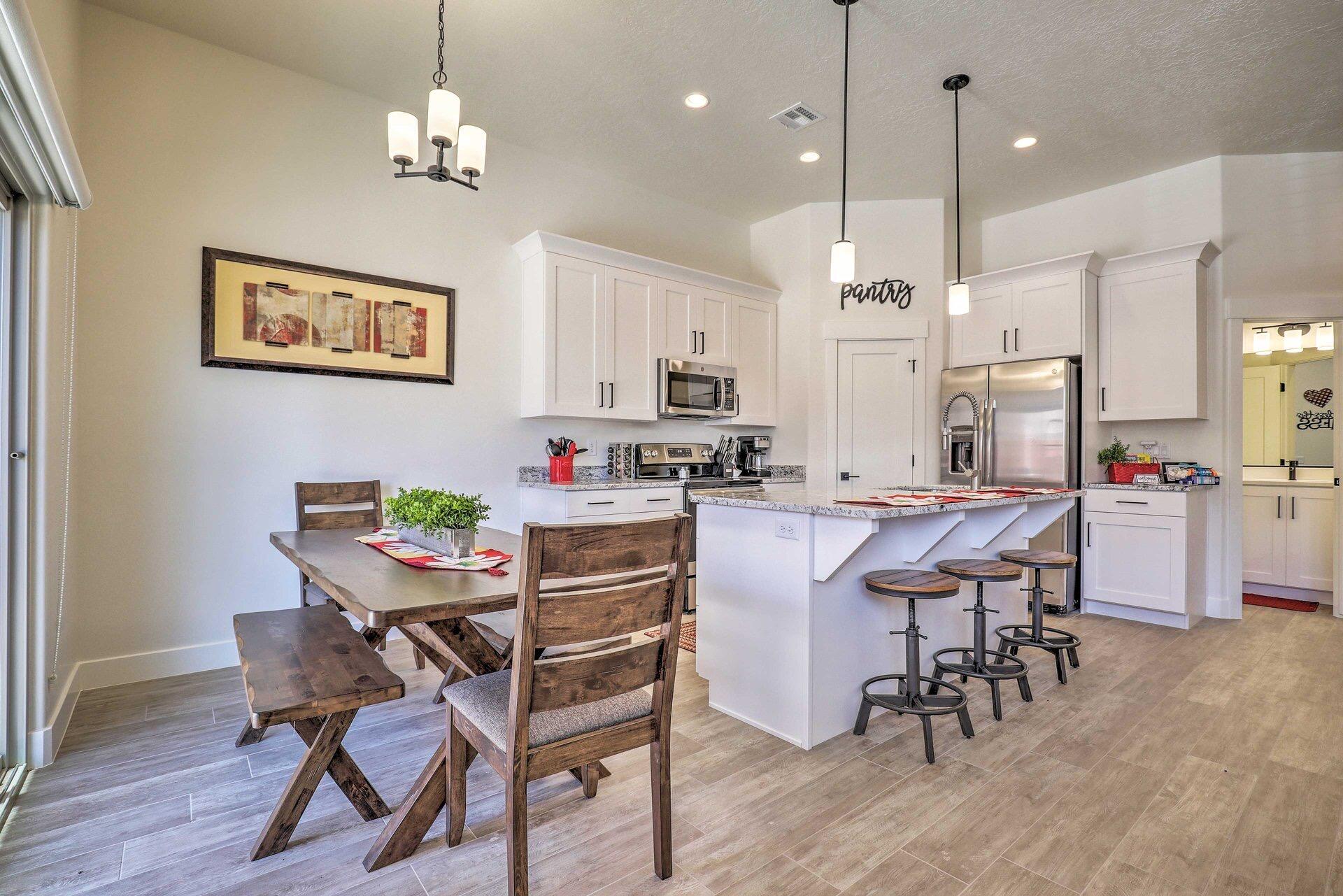 10 DIAGONAL CONDOS - Residential