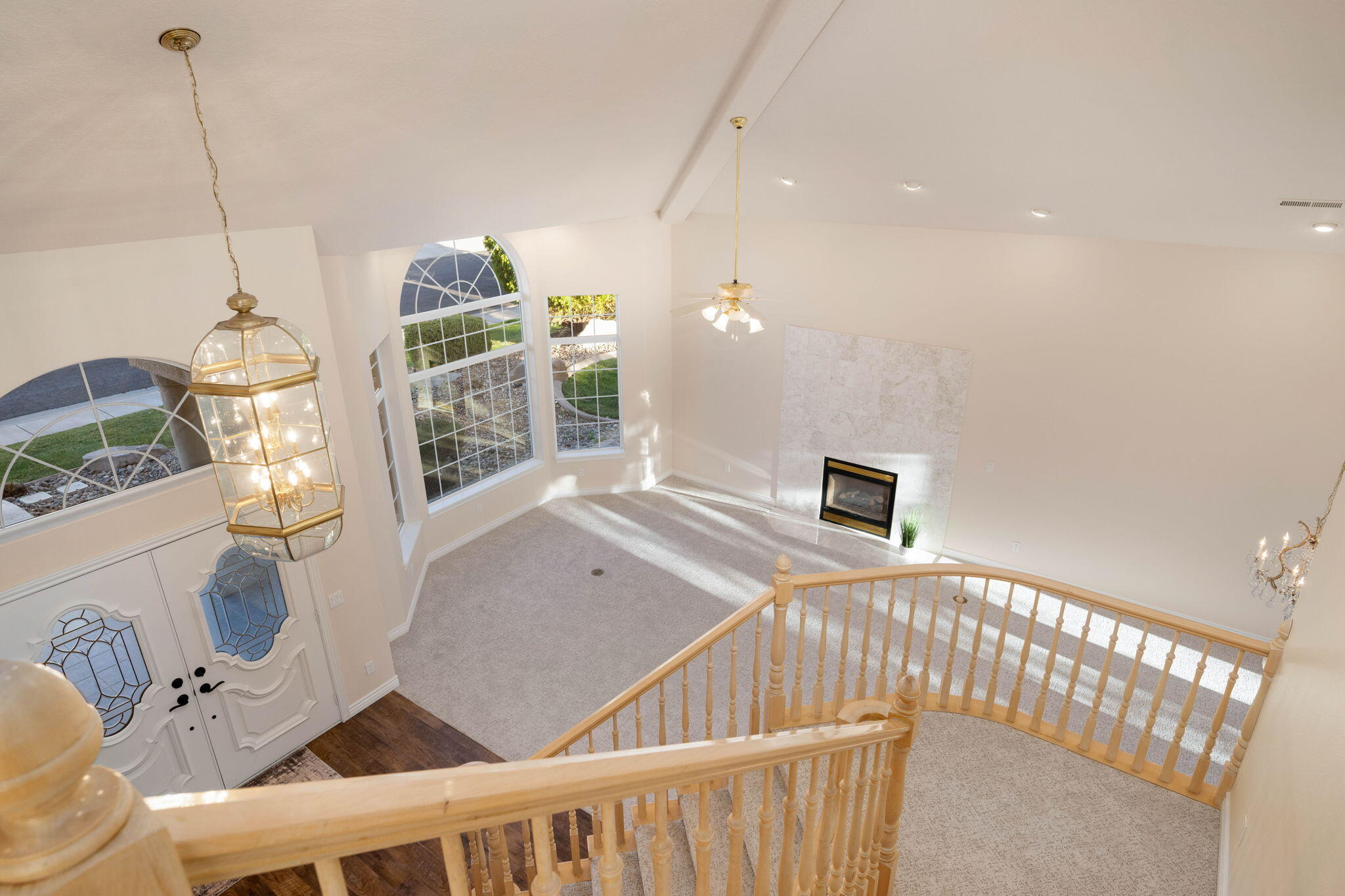 EAGLE RIDGE - Residential