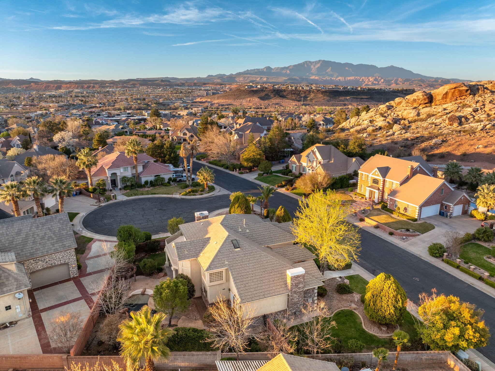 EAGLE RIDGE - Residential