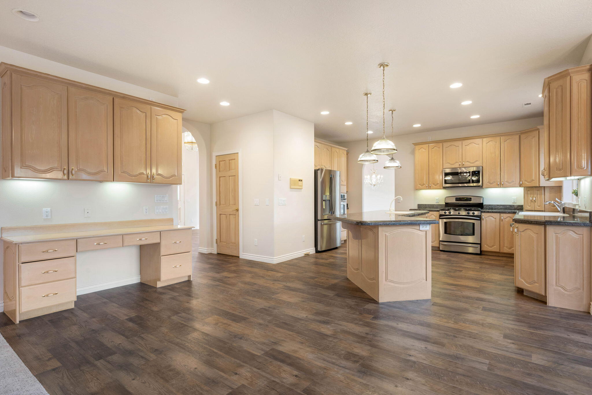 EAGLE RIDGE - Residential