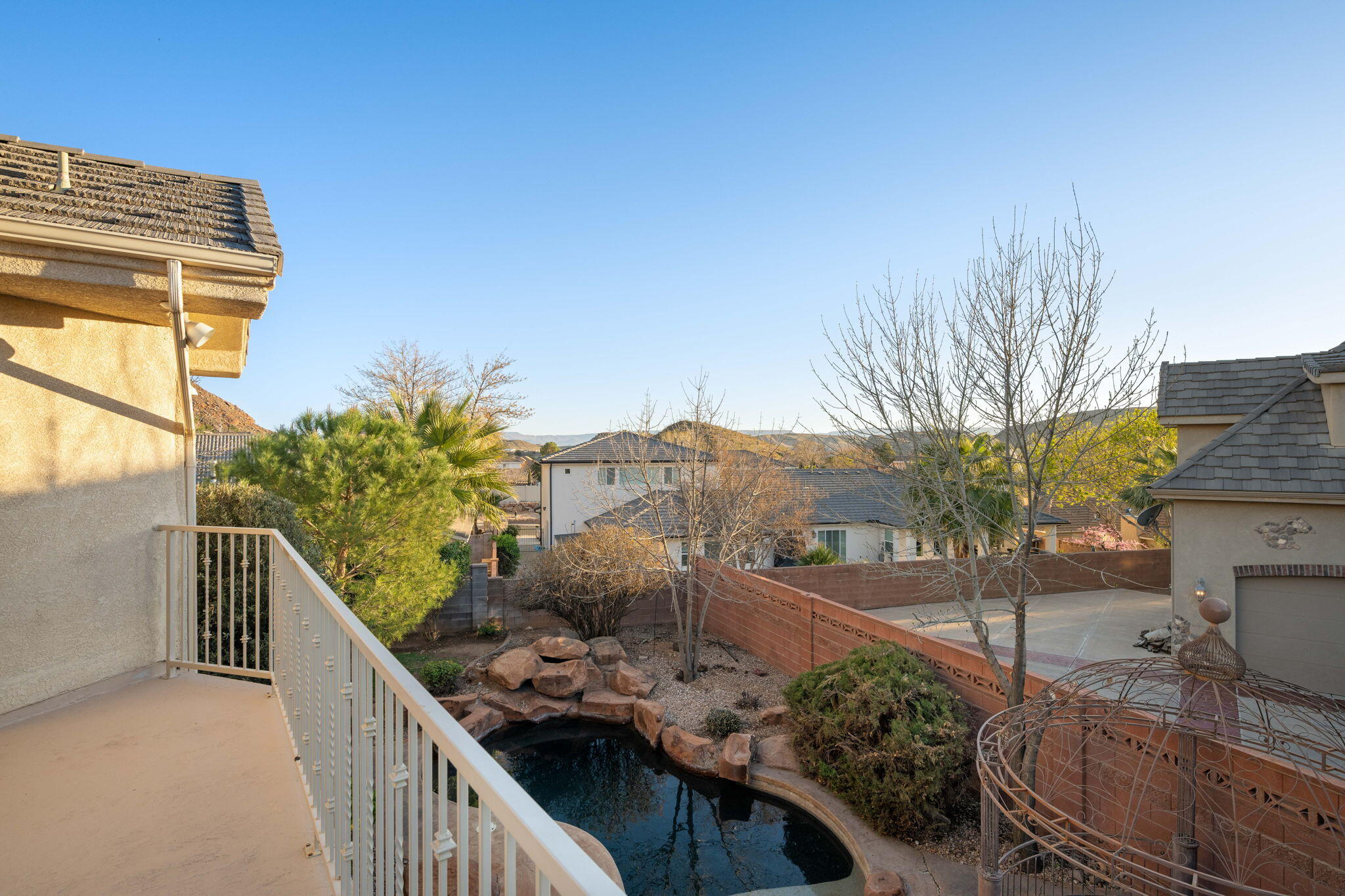 EAGLE RIDGE - Residential