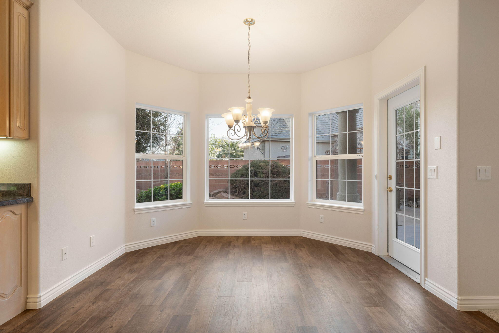 EAGLE RIDGE - Residential