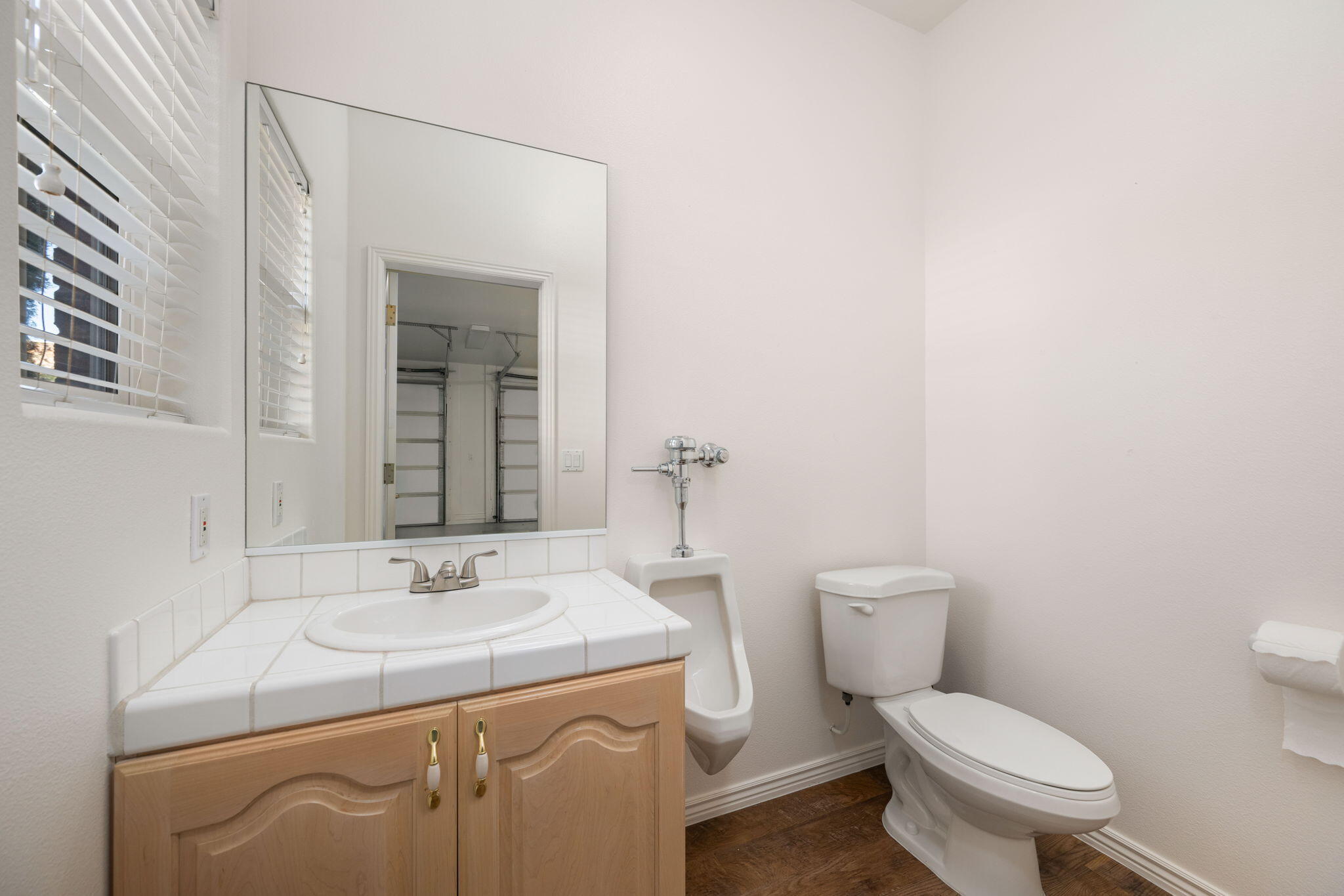 EAGLE RIDGE - Residential