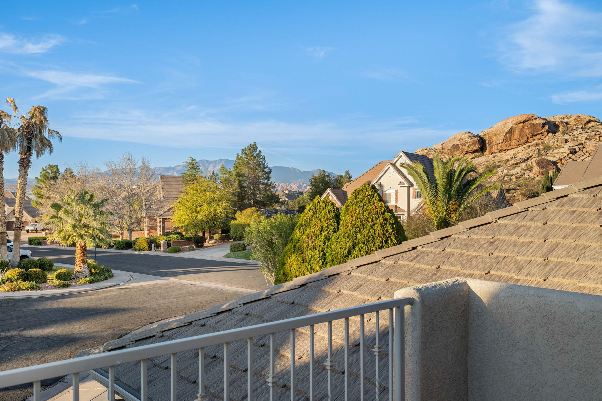 EAGLE RIDGE - Residential