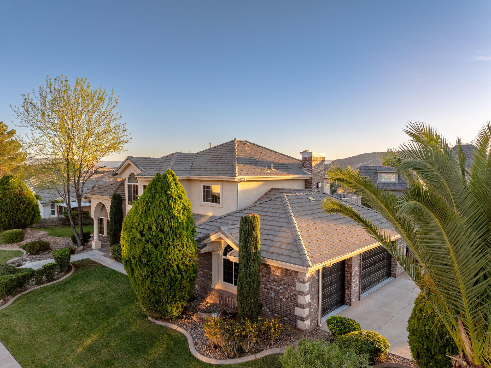 EAGLE RIDGE - Residential