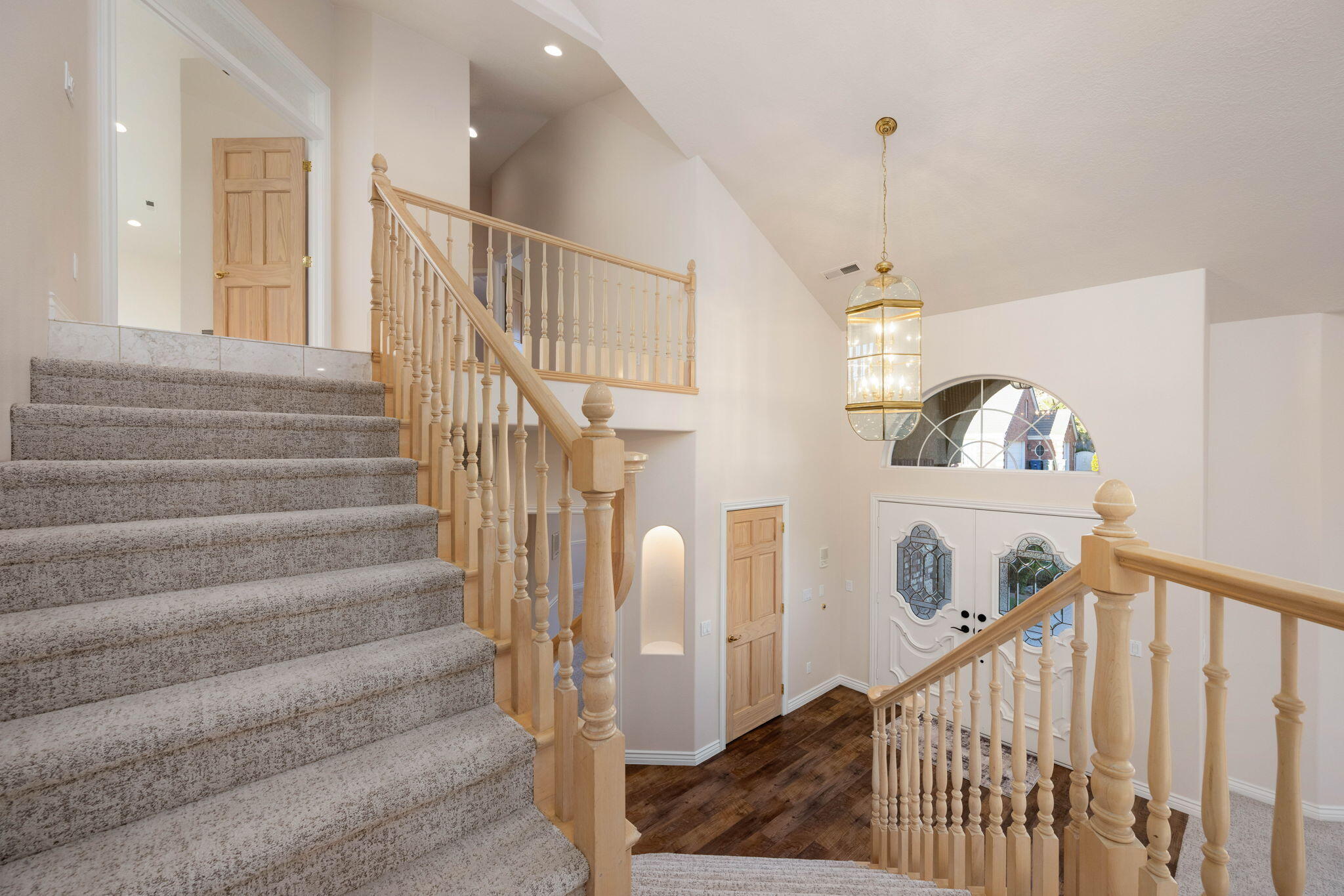 EAGLE RIDGE - Residential