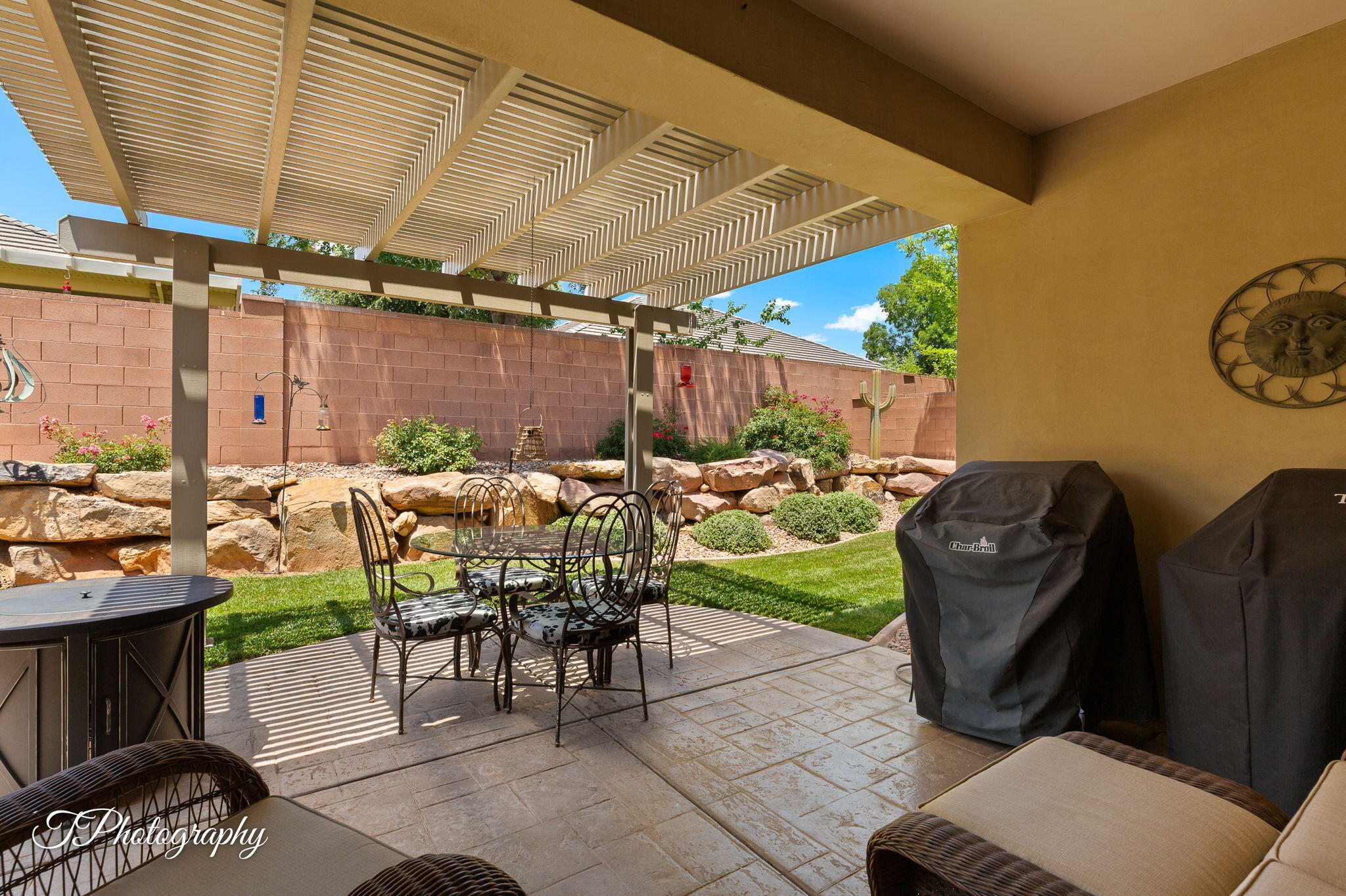 MEADOWOOD - Residential