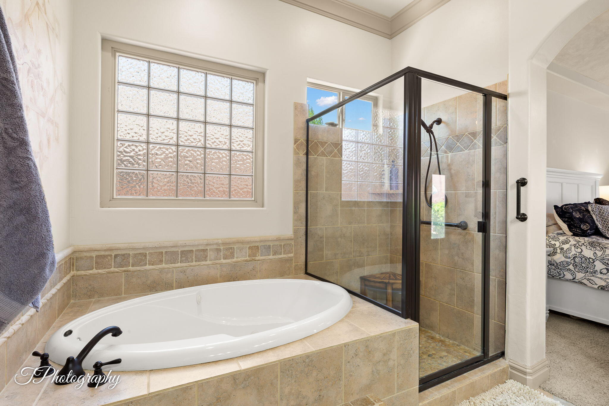 MEADOWOOD - Residential