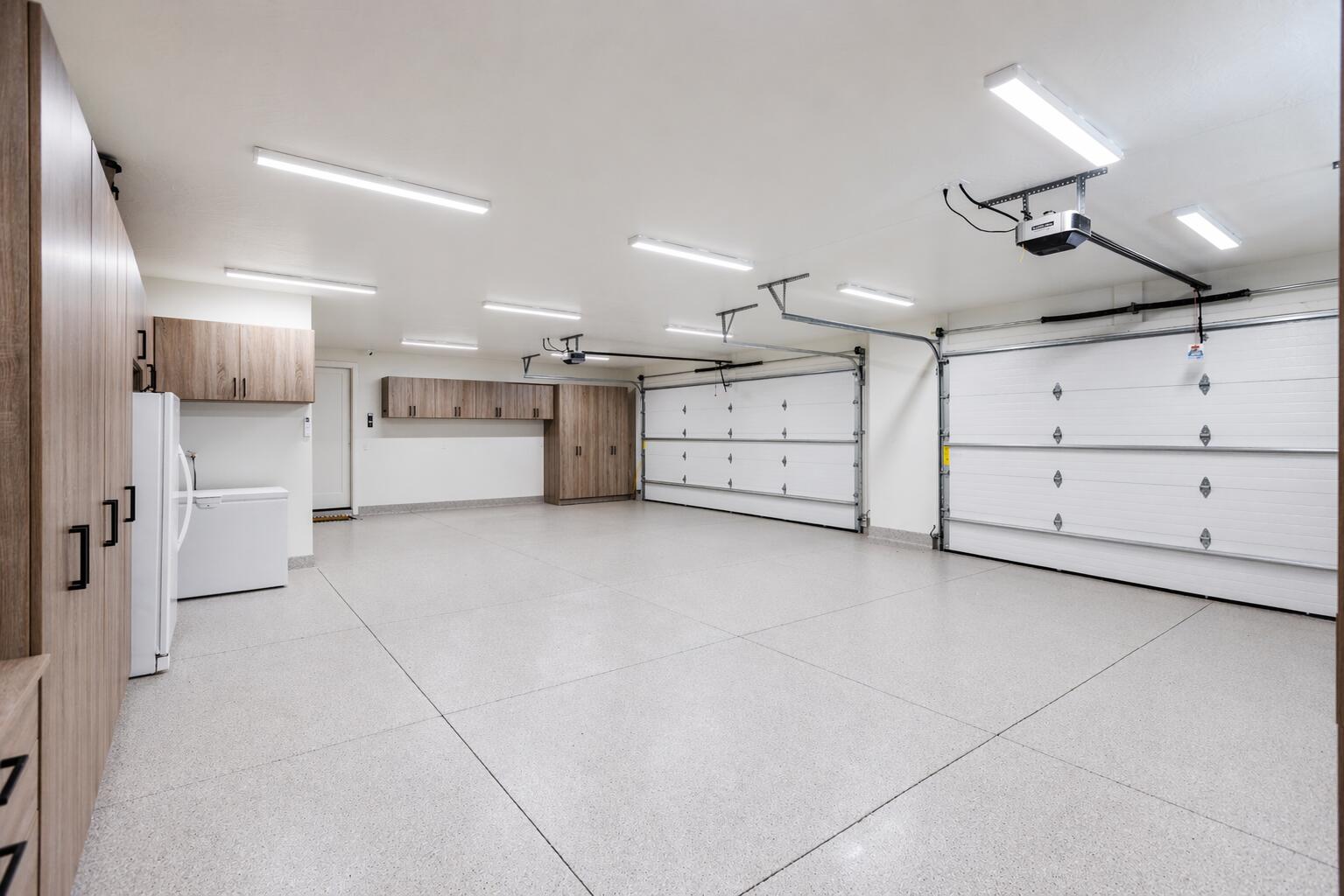 TONAQUINT TERRACE - Residential