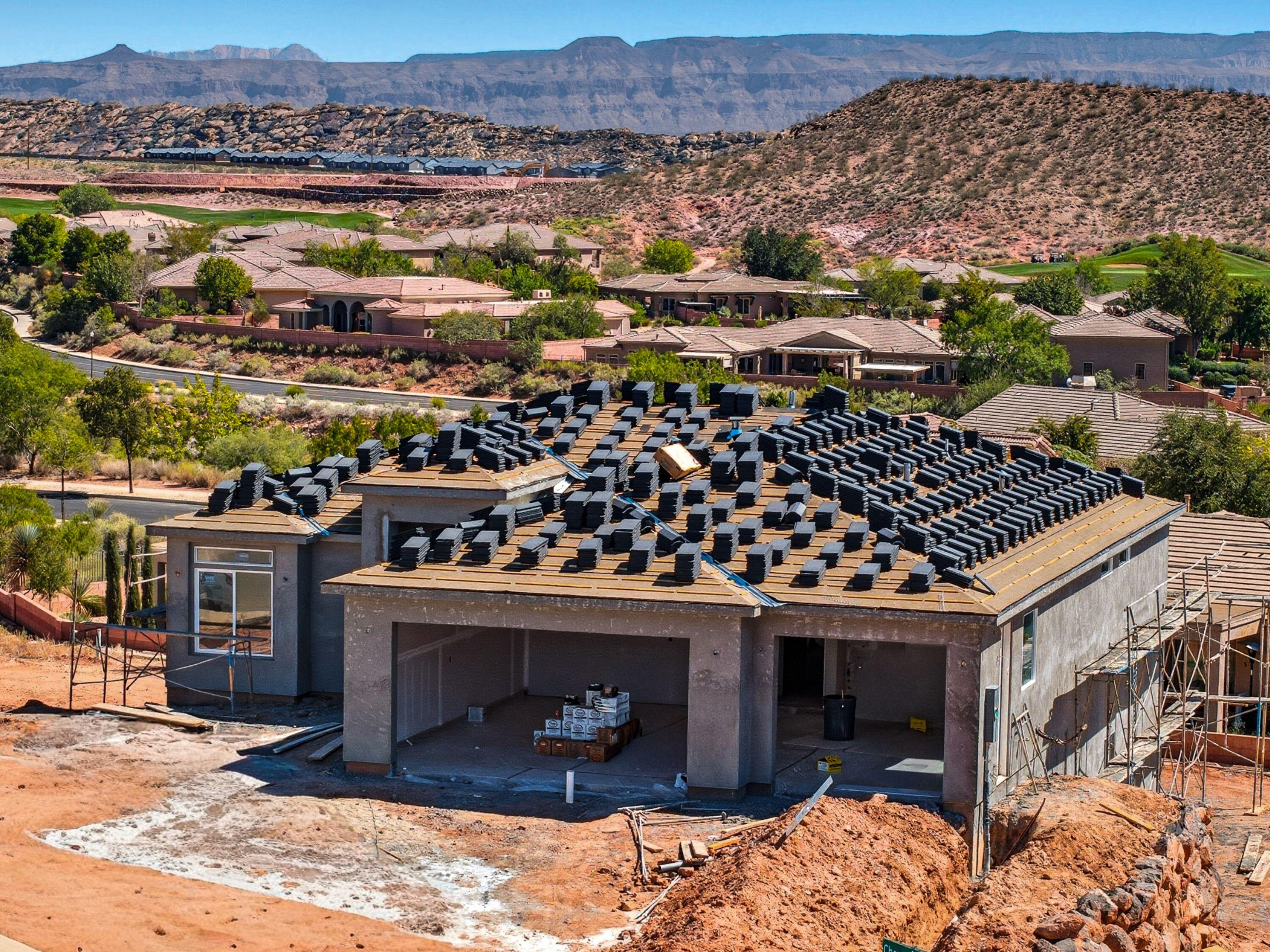 ESTATES AT BURKE SPRINGS - Residential