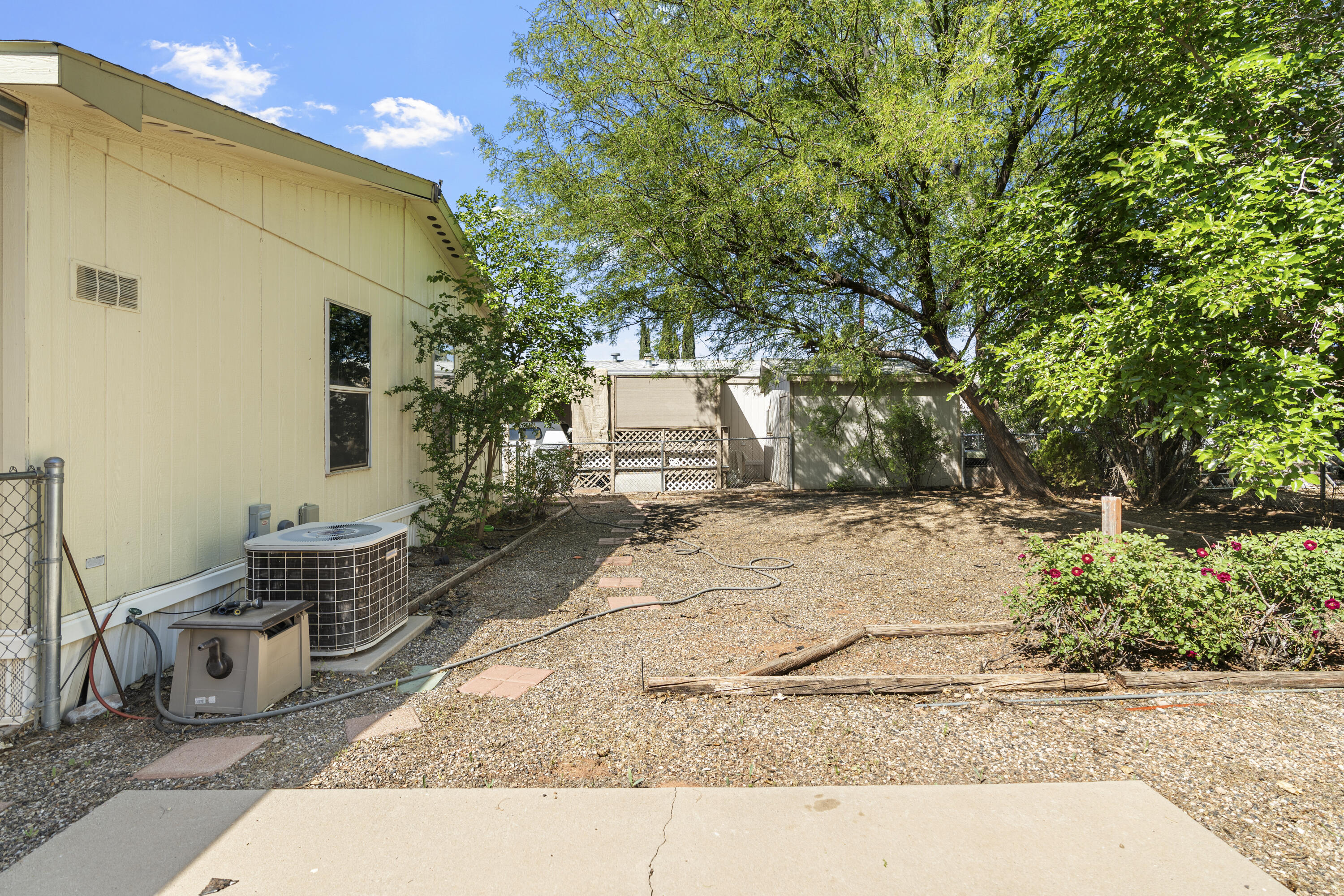 ST GEORGE TOWNSITE - Residential