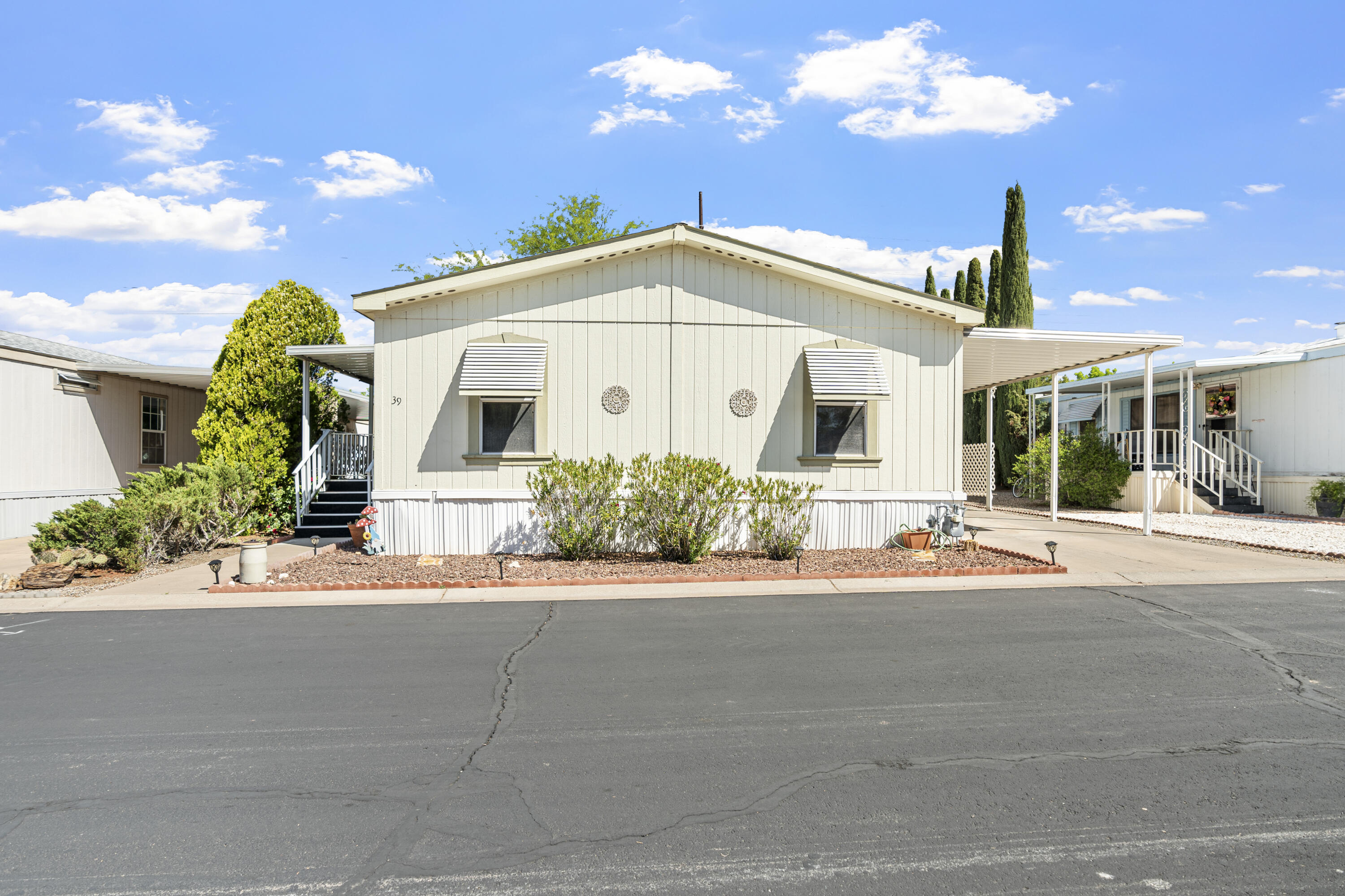 ST GEORGE TOWNSITE - Residential