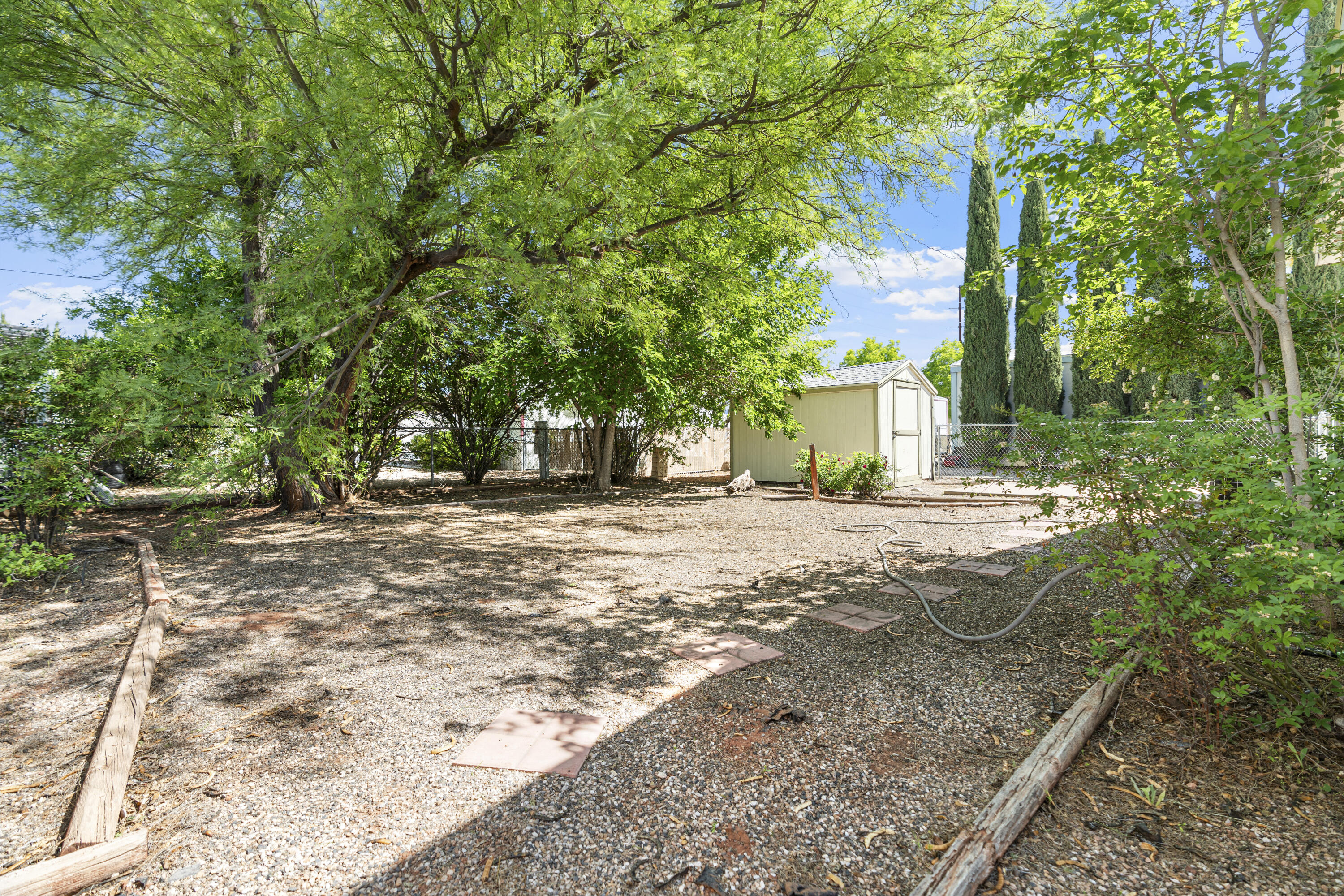 ST GEORGE TOWNSITE - Residential