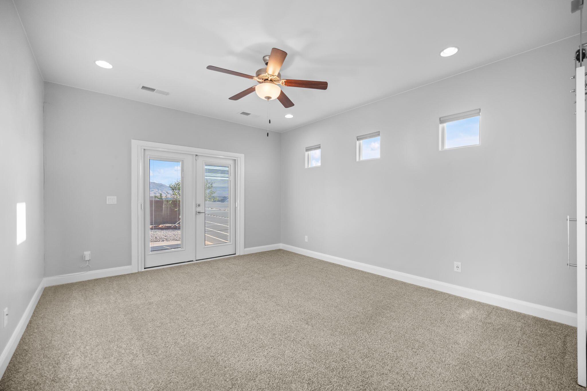 DESERT HEIGHTS - Residential