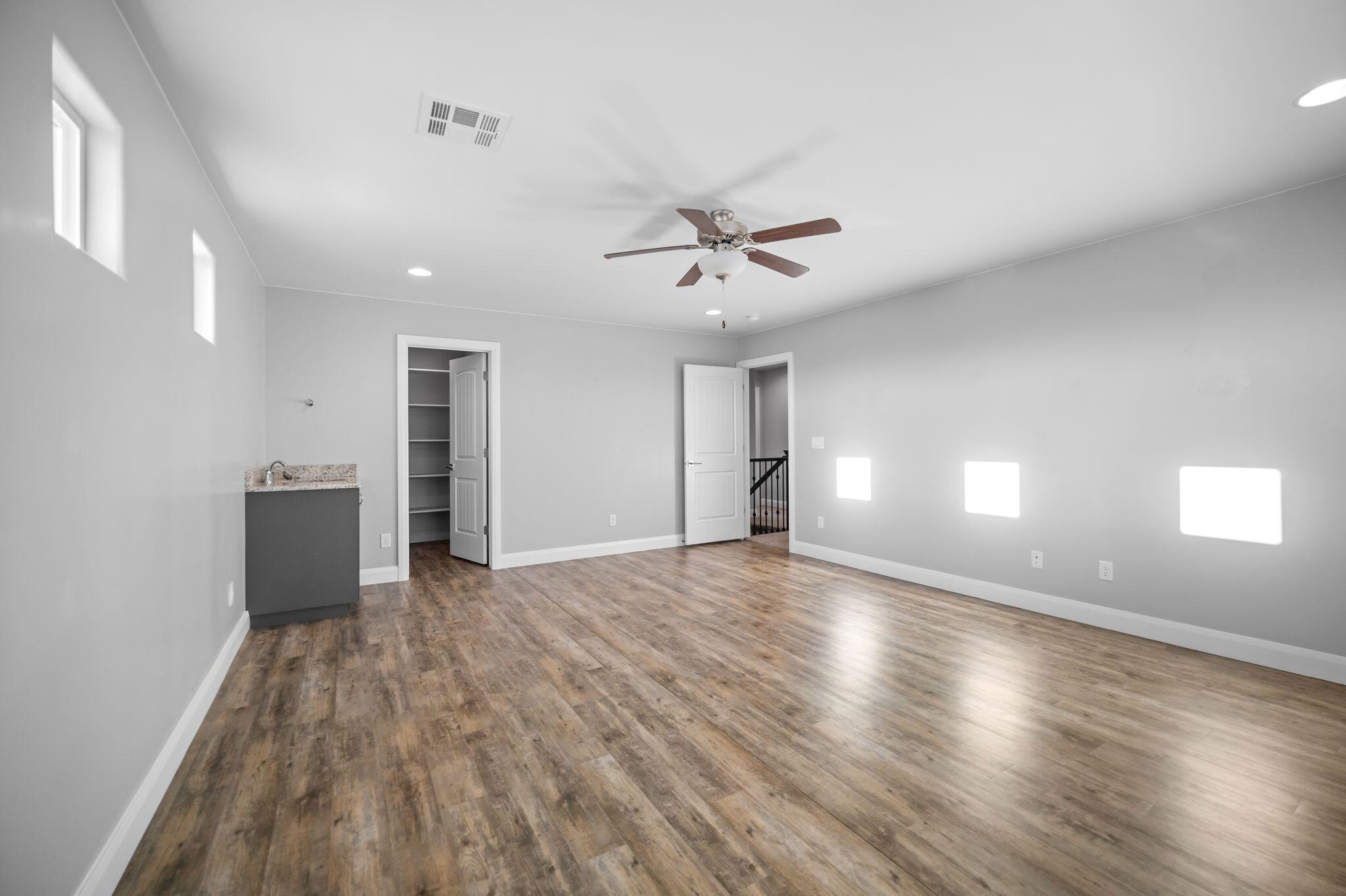 DESERT HEIGHTS - Residential