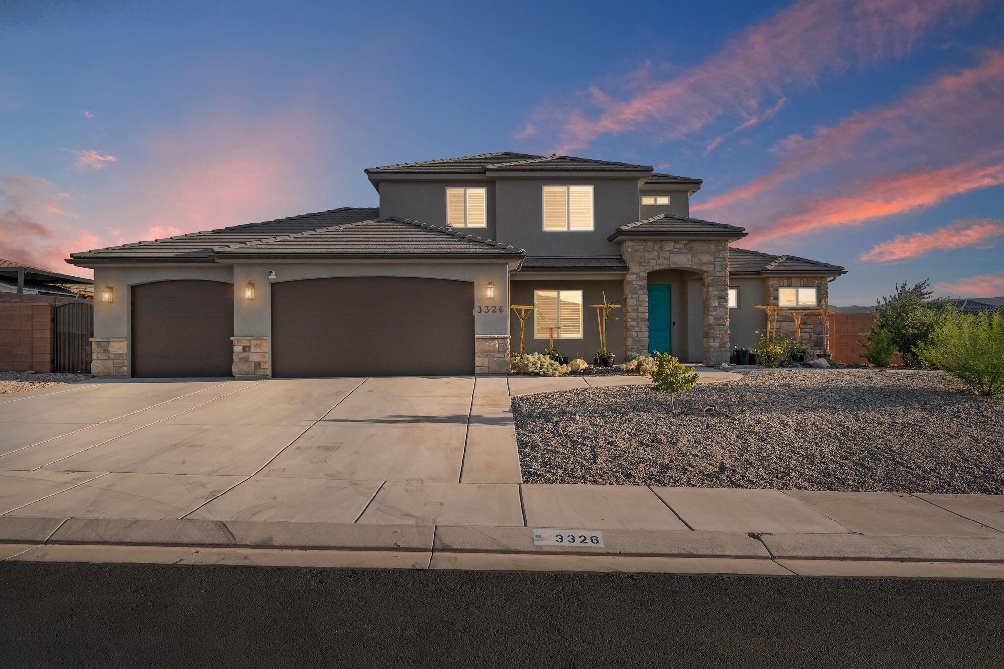 DESERT HEIGHTS - Residential