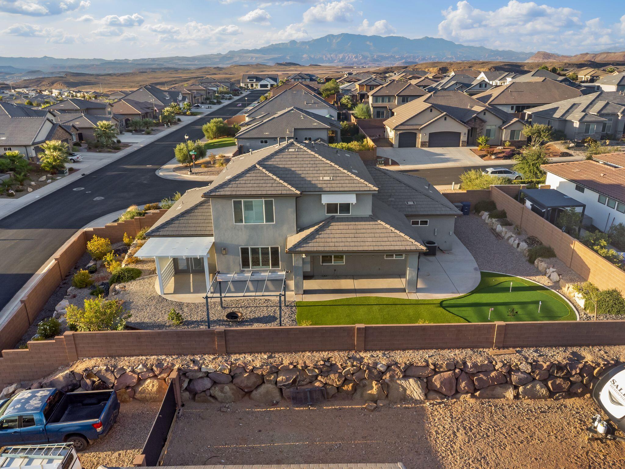 DESERT HEIGHTS - Residential