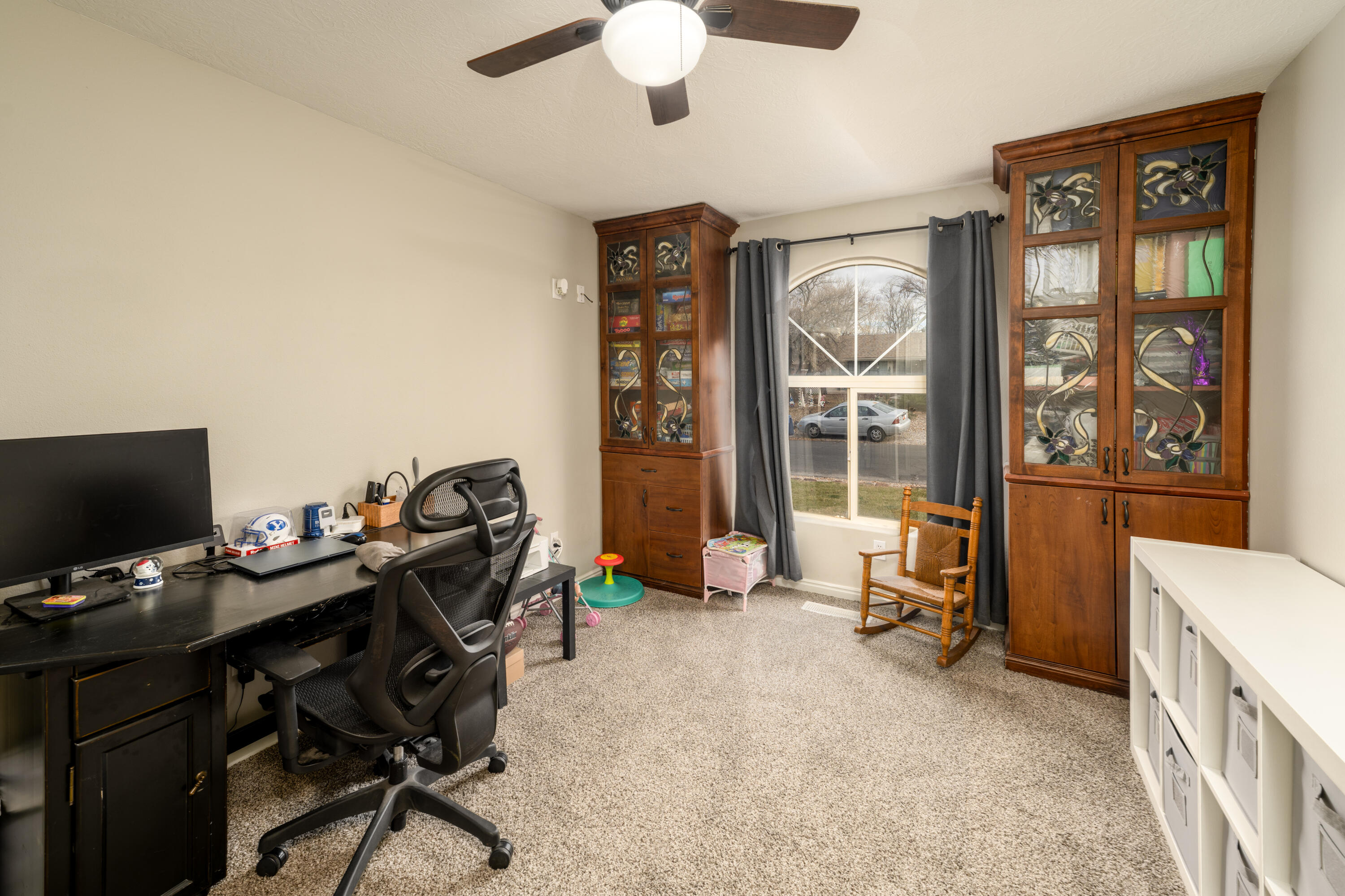 BLOOMINGTON HILLS - Residential