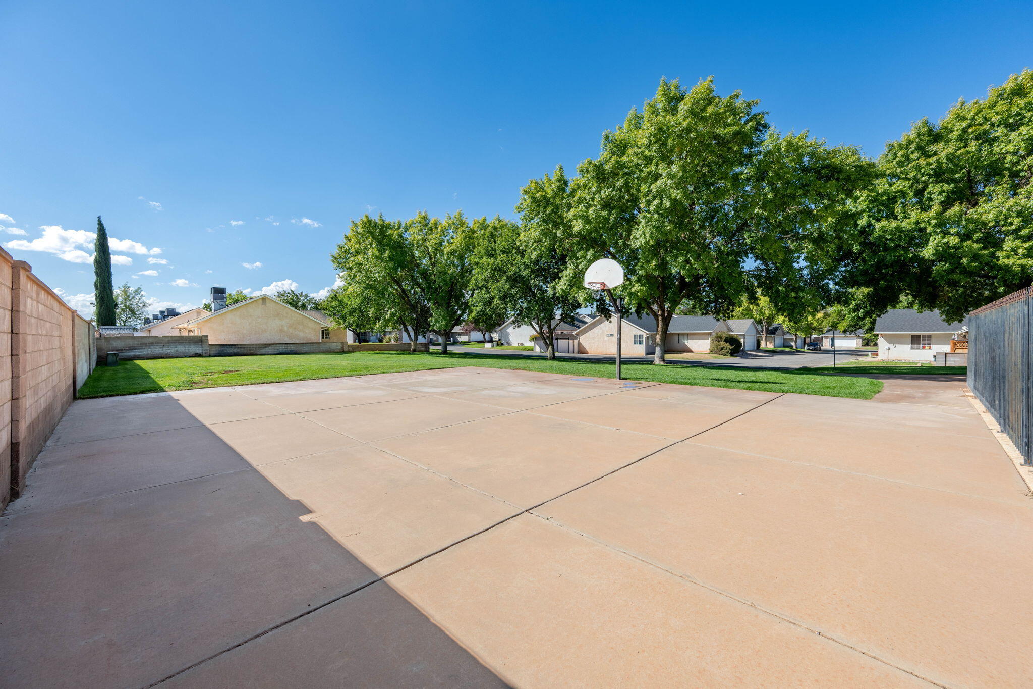 MILLCREEK COTTAGES - Residential