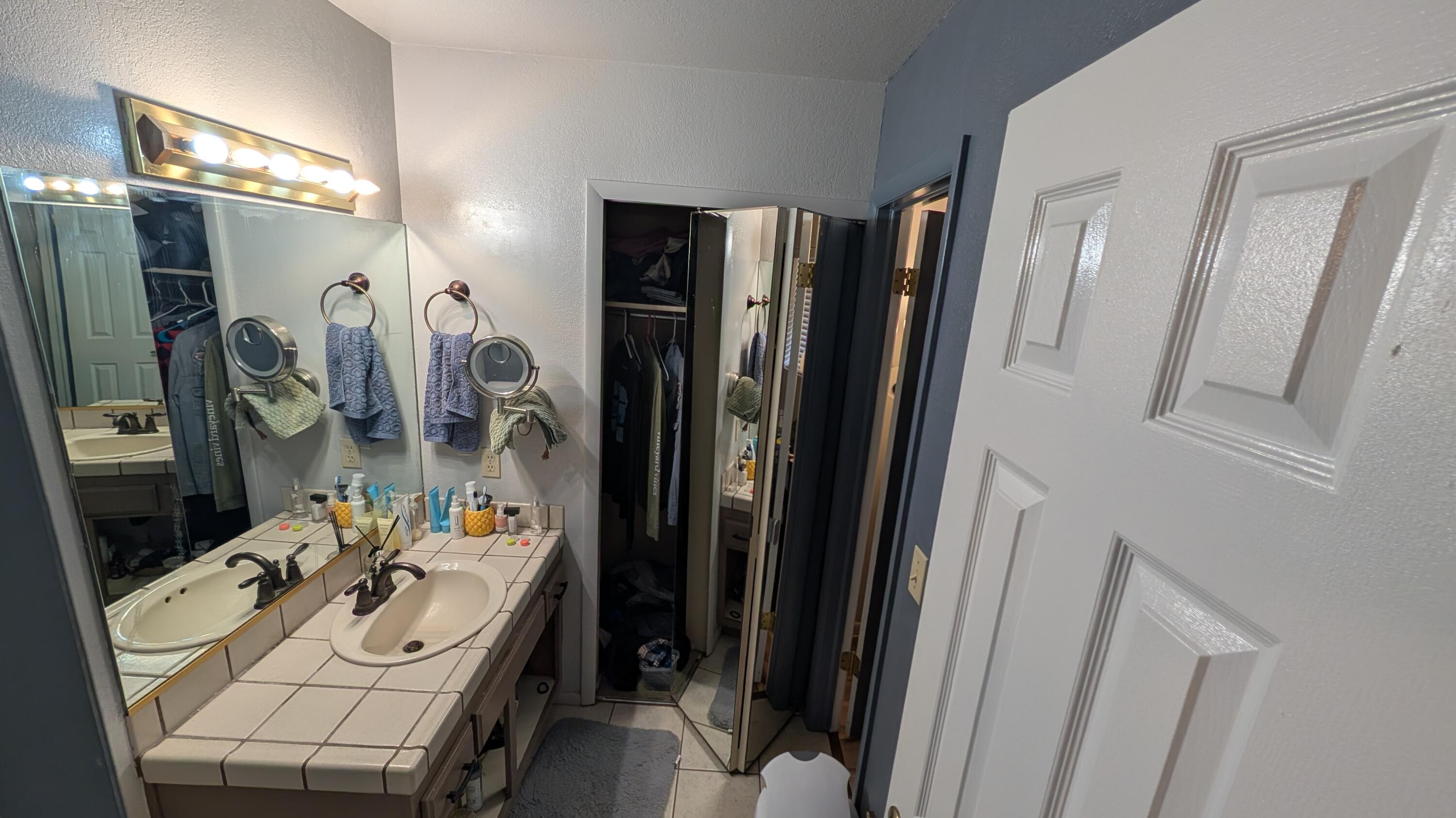 BLOOMINGTON COUNTRY CLUB - Residential