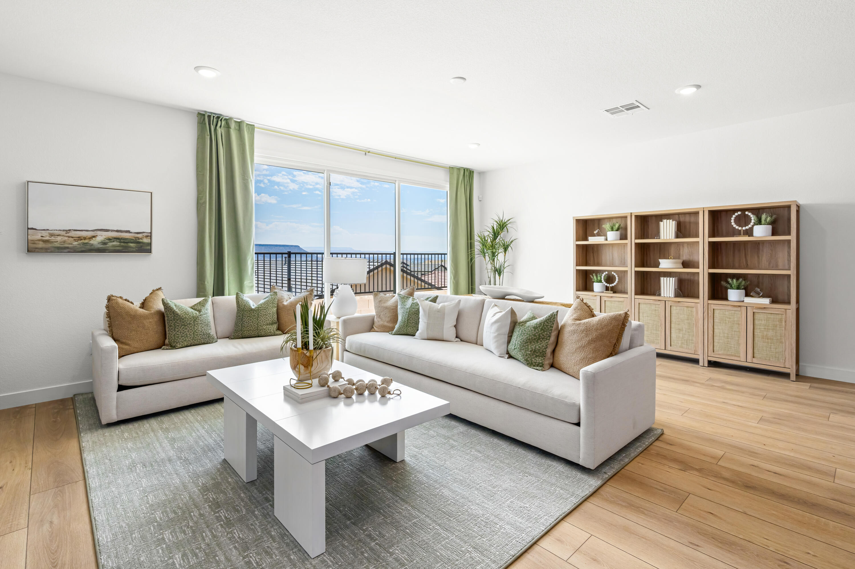 CECITA CREST AT DIVARIO - Residential