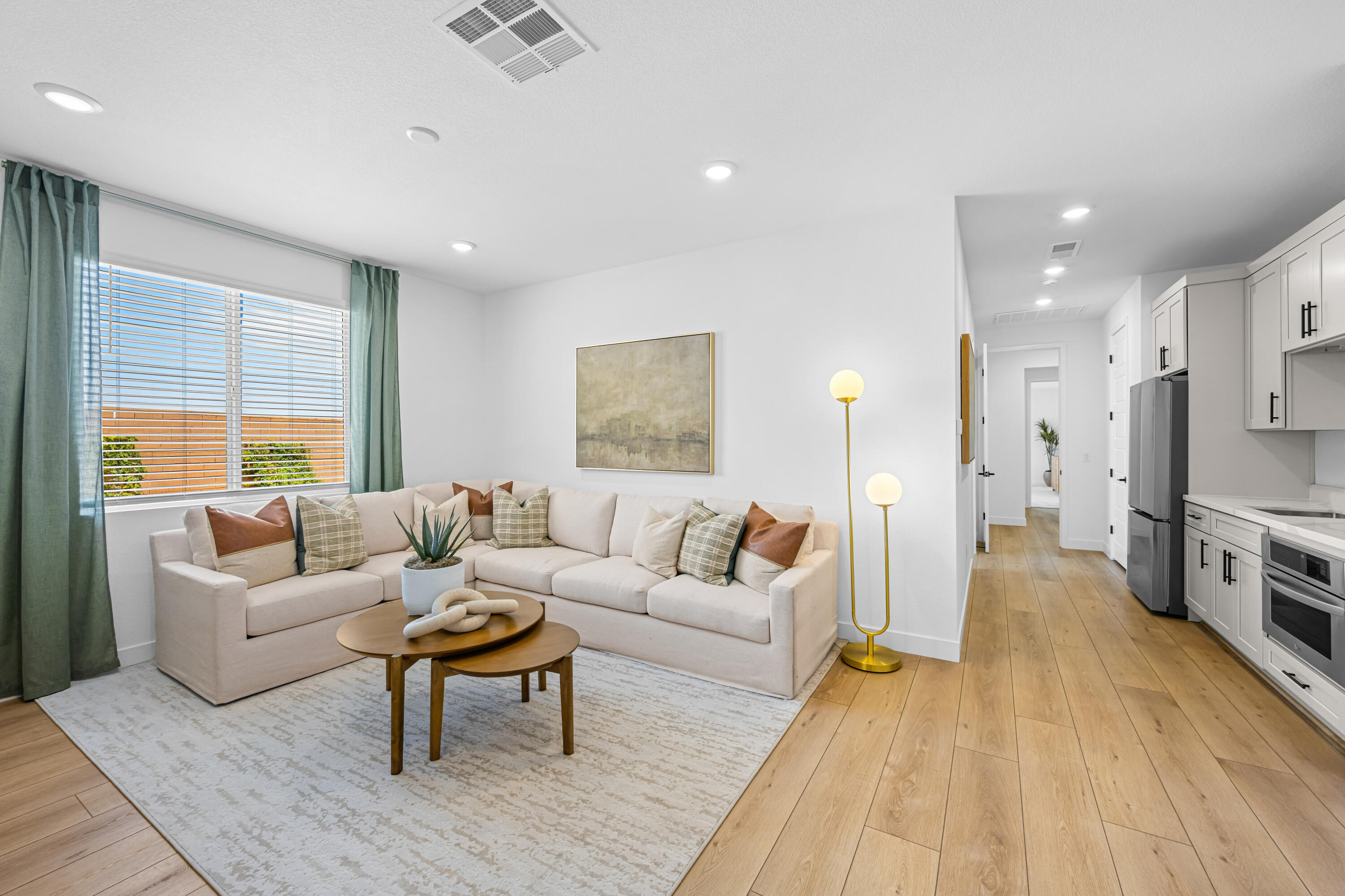 CECITA CREST AT DIVARIO - Residential