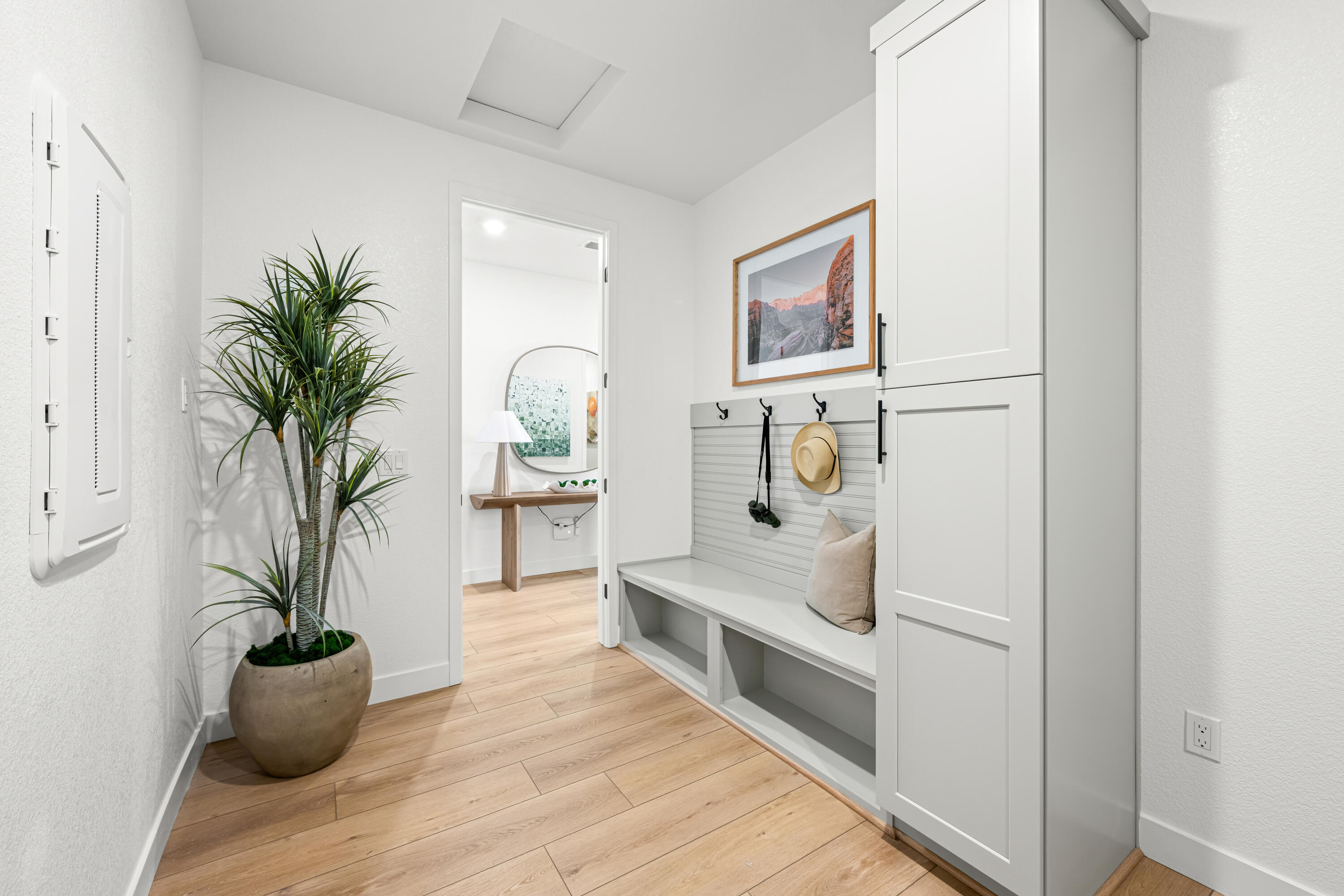 CECITA CREST AT DIVARIO - Residential