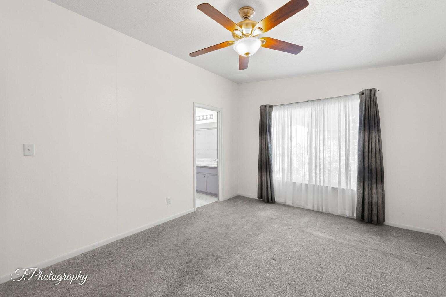 SUNFLOWER DEVELOPMENT - Residential