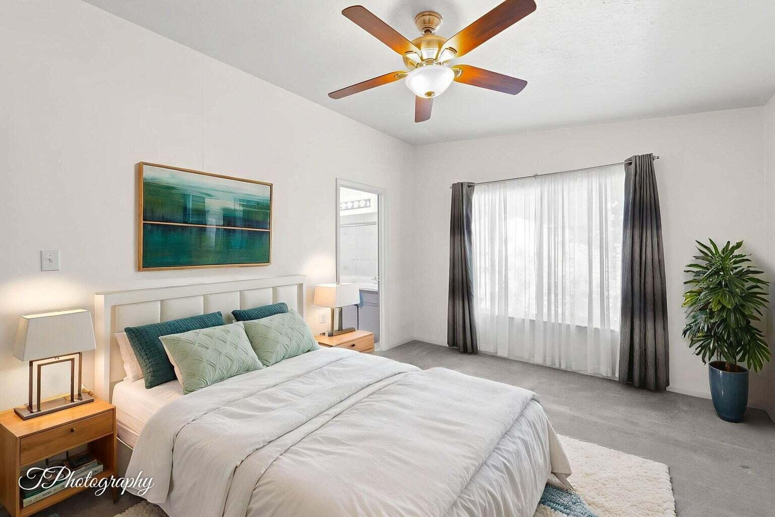 SUNFLOWER DEVELOPMENT - Residential