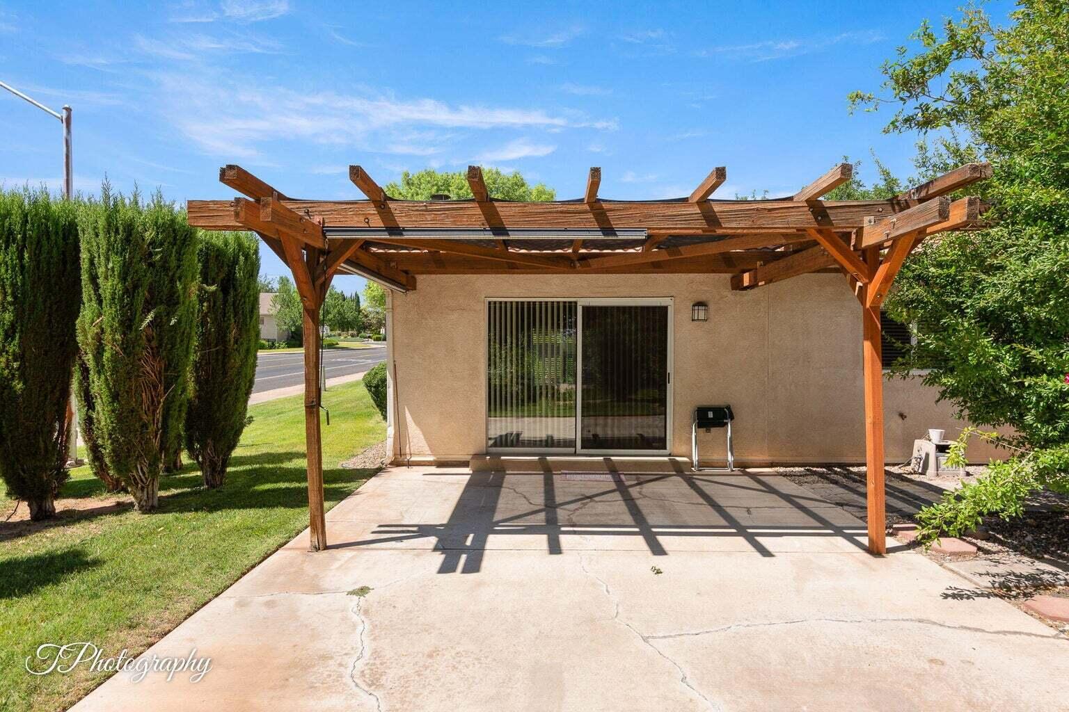 SUNFLOWER DEVELOPMENT - Residential