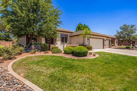 Tiny photo for 2166 W 1010 N, Saint George, UT 84770 (MLS # 26-274035)