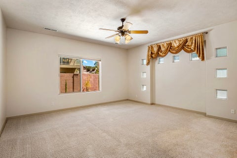 Tiny photo for 2166 W 1010 N, Saint George, UT 84770 (MLS # 26-274035)